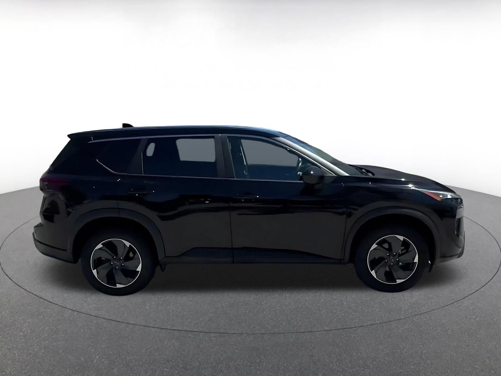 Thumbnail: 2025 Nissan Rogue - 15