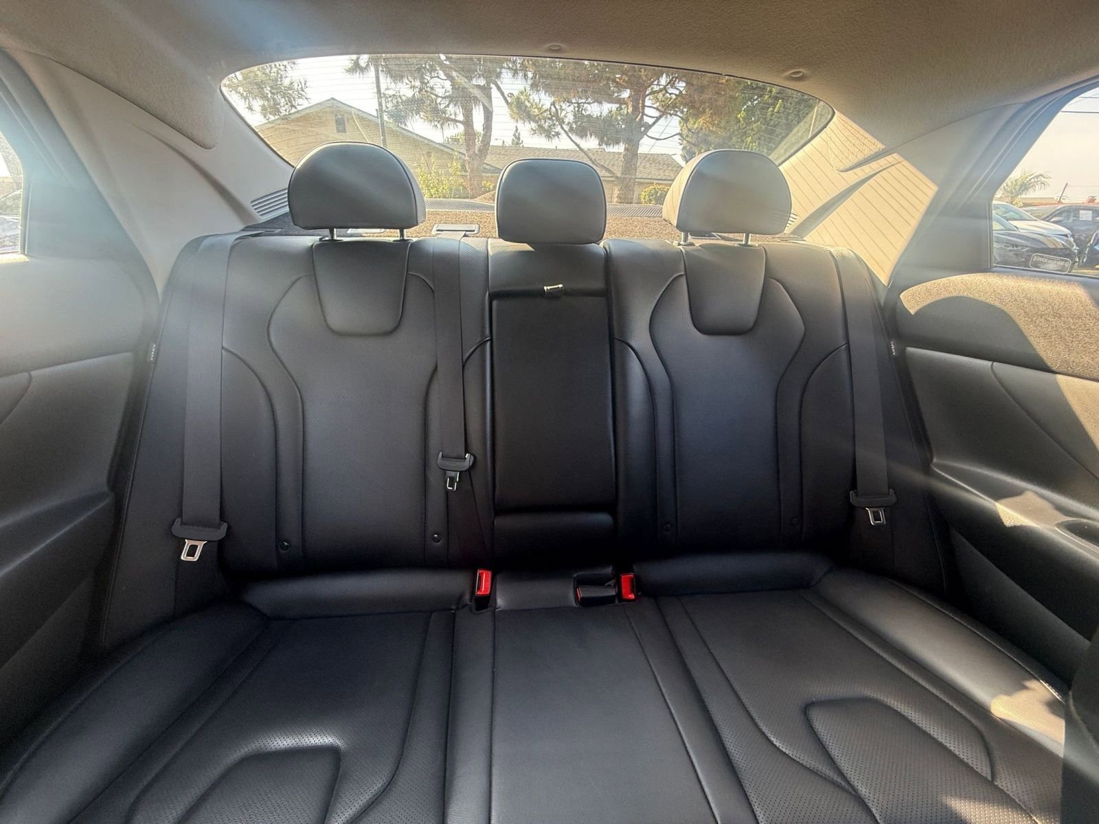 Thumbnail: 2025 Hyundai Elantra - 34