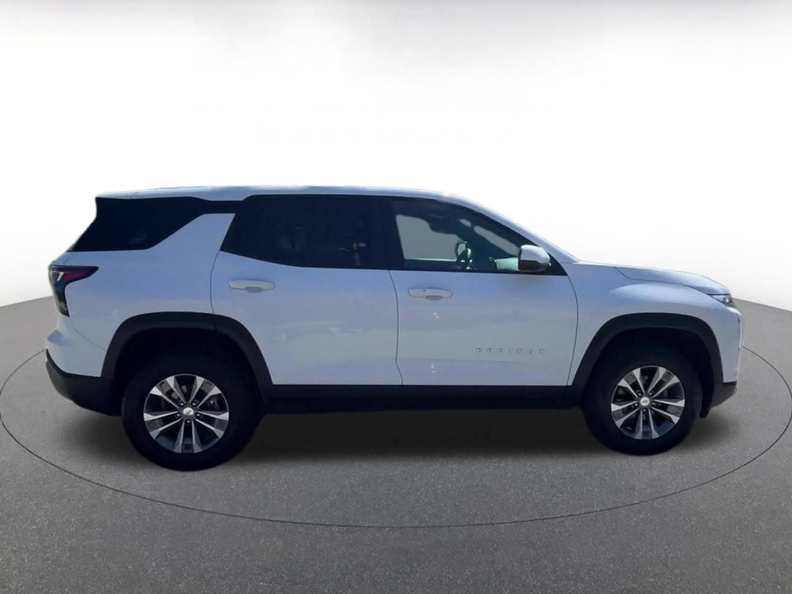 Thumbnail: 2025 Chevrolet Equinox - 15