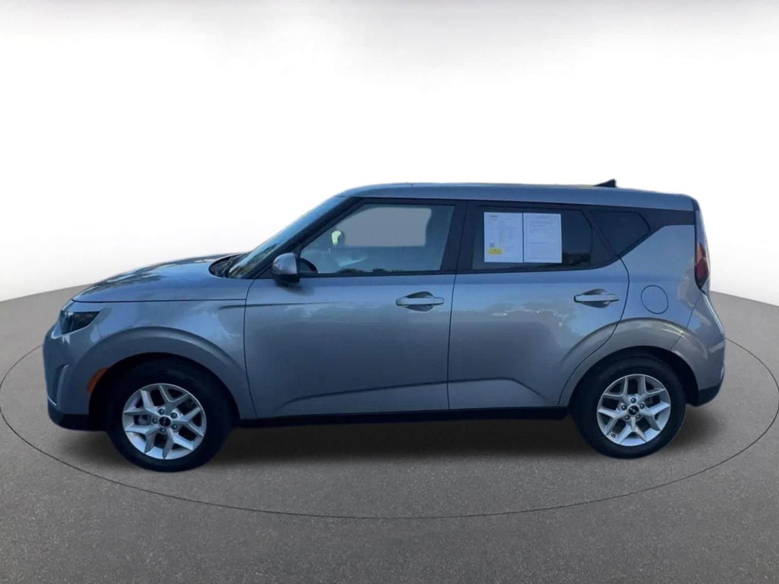 Thumbnail: 2025 Kia Soul - 9