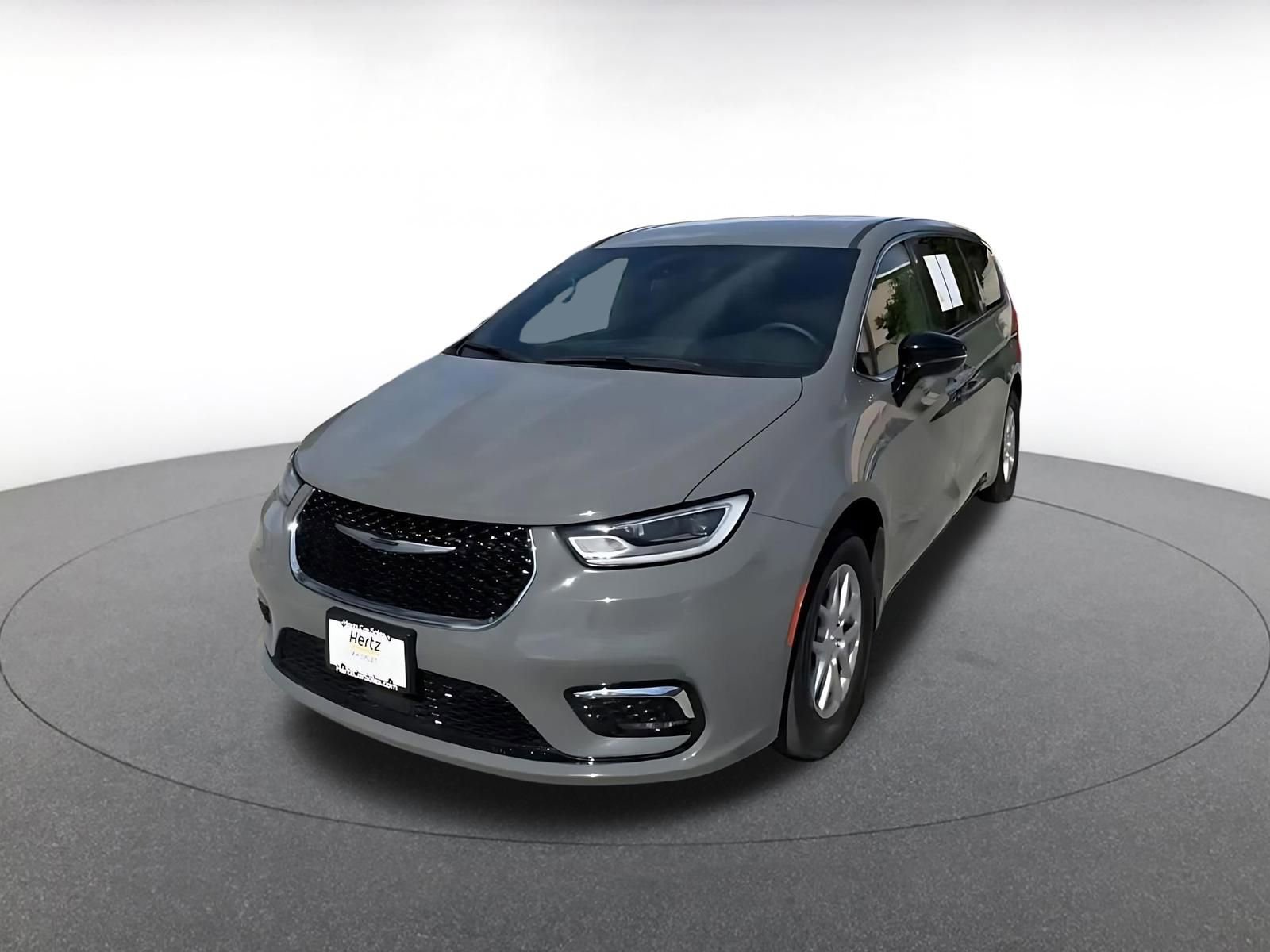 Thumbnail: 2025 Chrysler Pacifica - 7