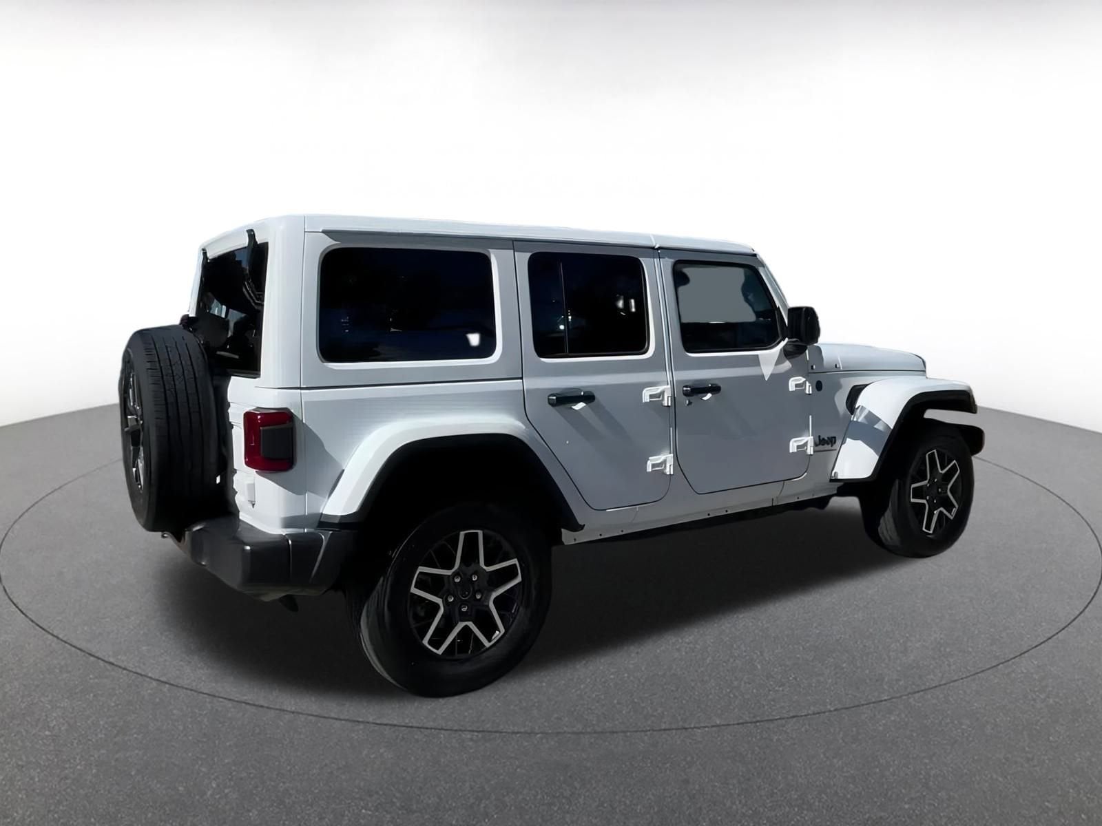 Thumbnail: 2025 Jeep Wrangler - 14