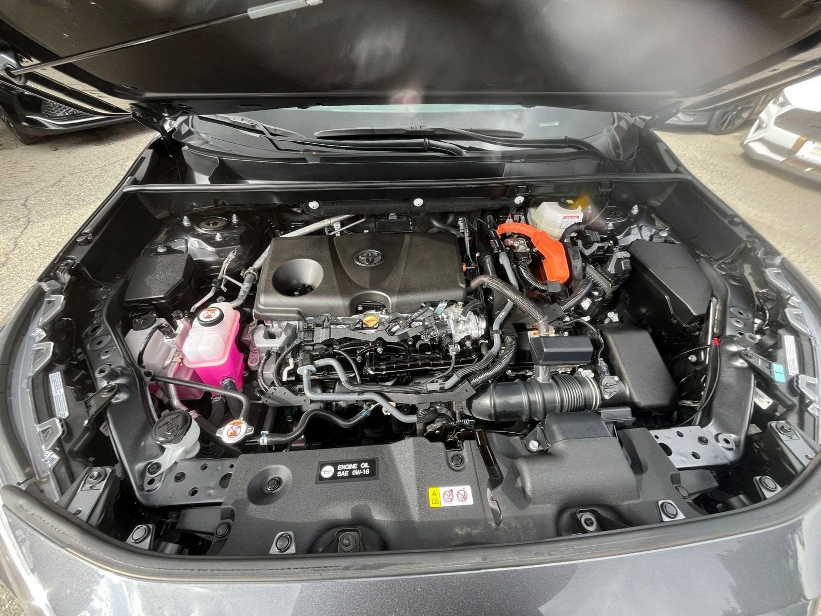 Thumbnail: 2025 Toyota RAV4 - 28