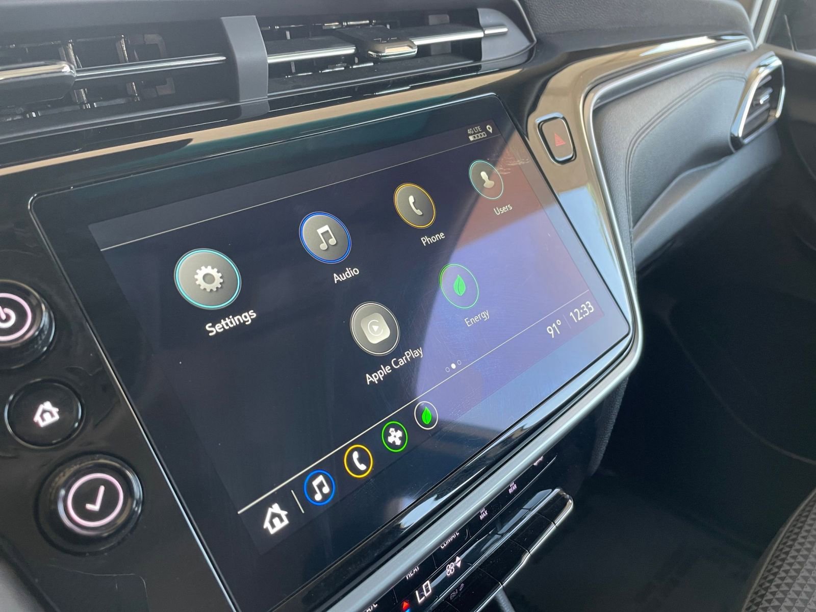 Thumbnail: 2023 Chevrolet Bolt EV - 25