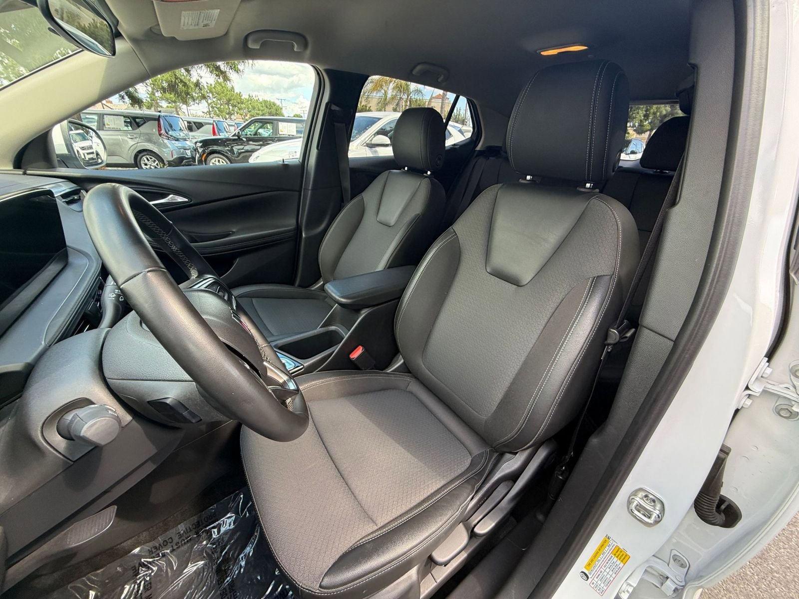 Thumbnail: 2025 Buick Encore GX - 33