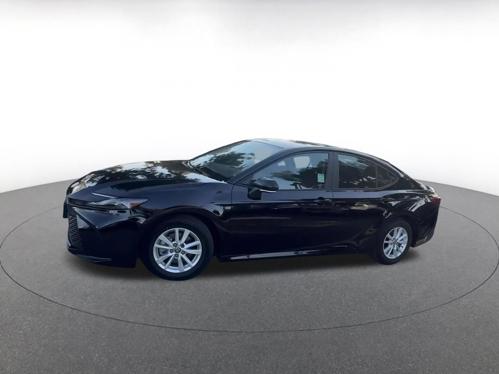 Thumbnail: 2025 Toyota Camry - 7