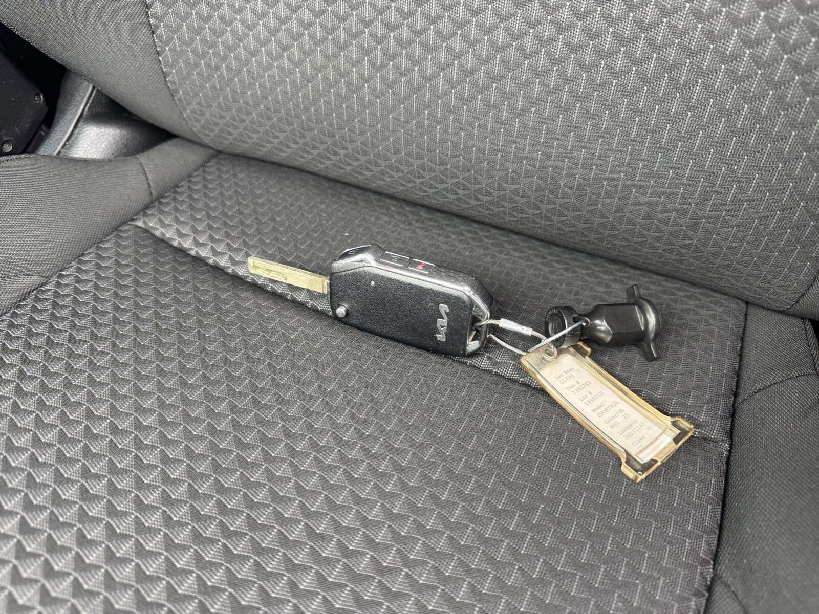 Thumbnail: 2025 Kia Sportage - 21