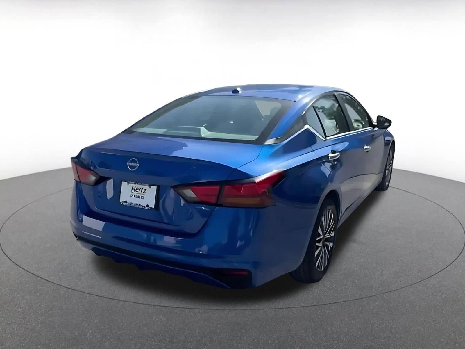 Thumbnail: 2025 Nissan Altima - 14