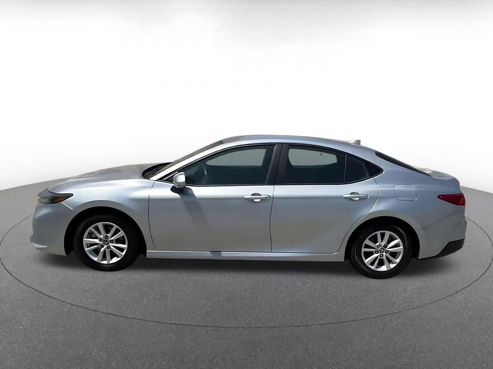 Thumbnail: 2025 Toyota Camry - 8