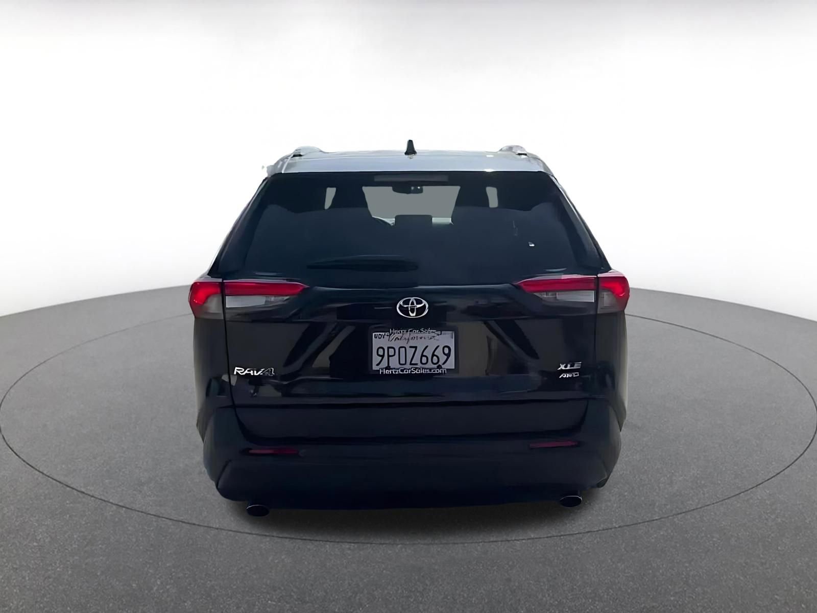 Thumbnail: 2025 Toyota RAV4 - 12