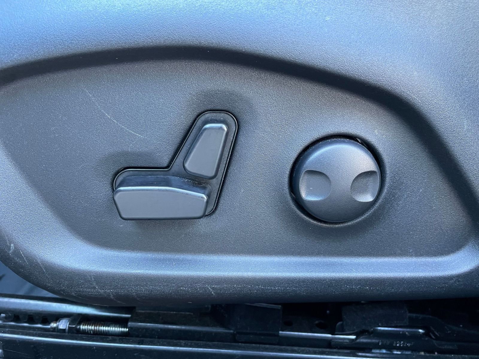 Thumbnail: 2025 Jeep Compass - 23