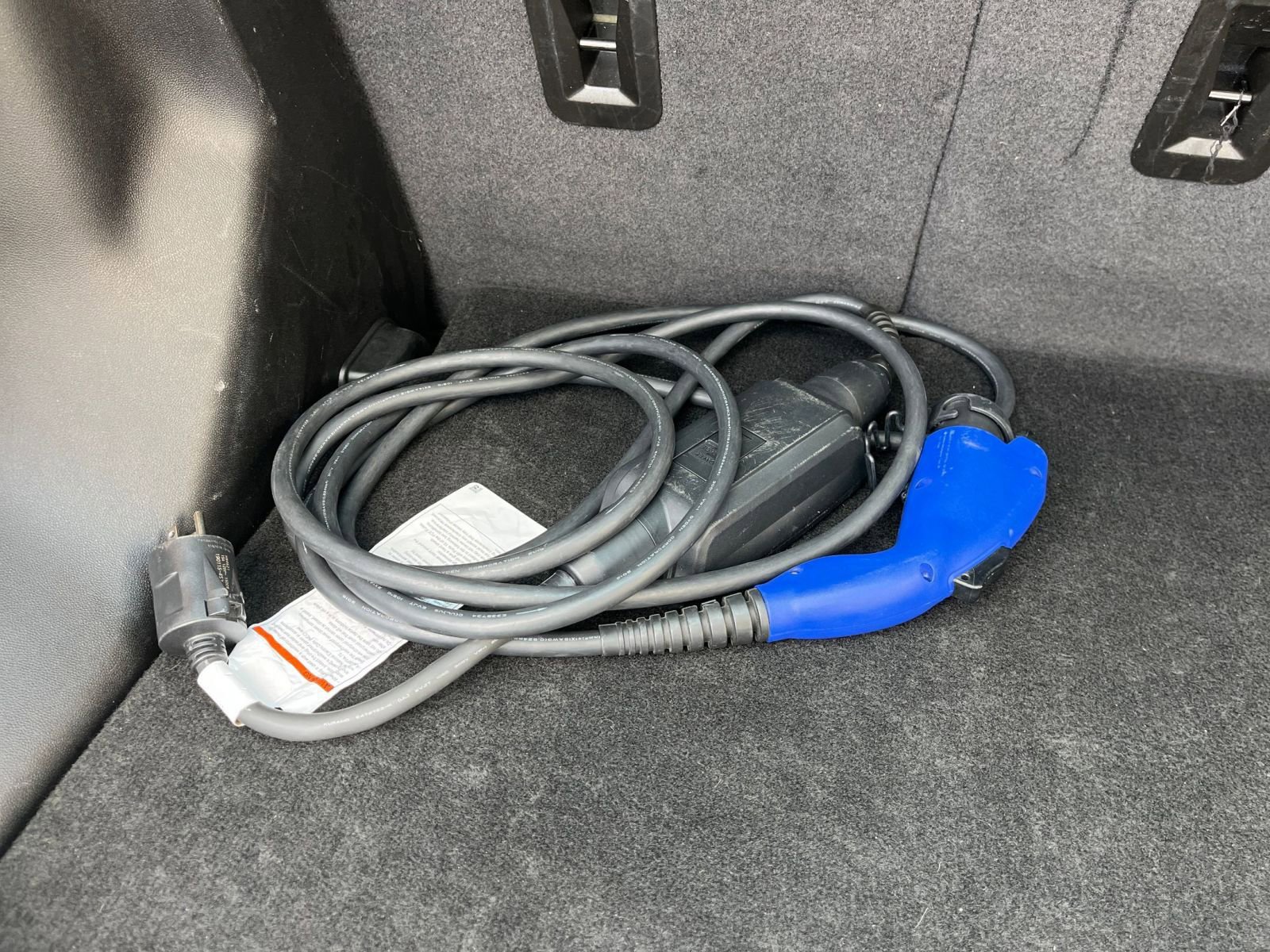 Thumbnail: 2023 Chevrolet Bolt EV - 21