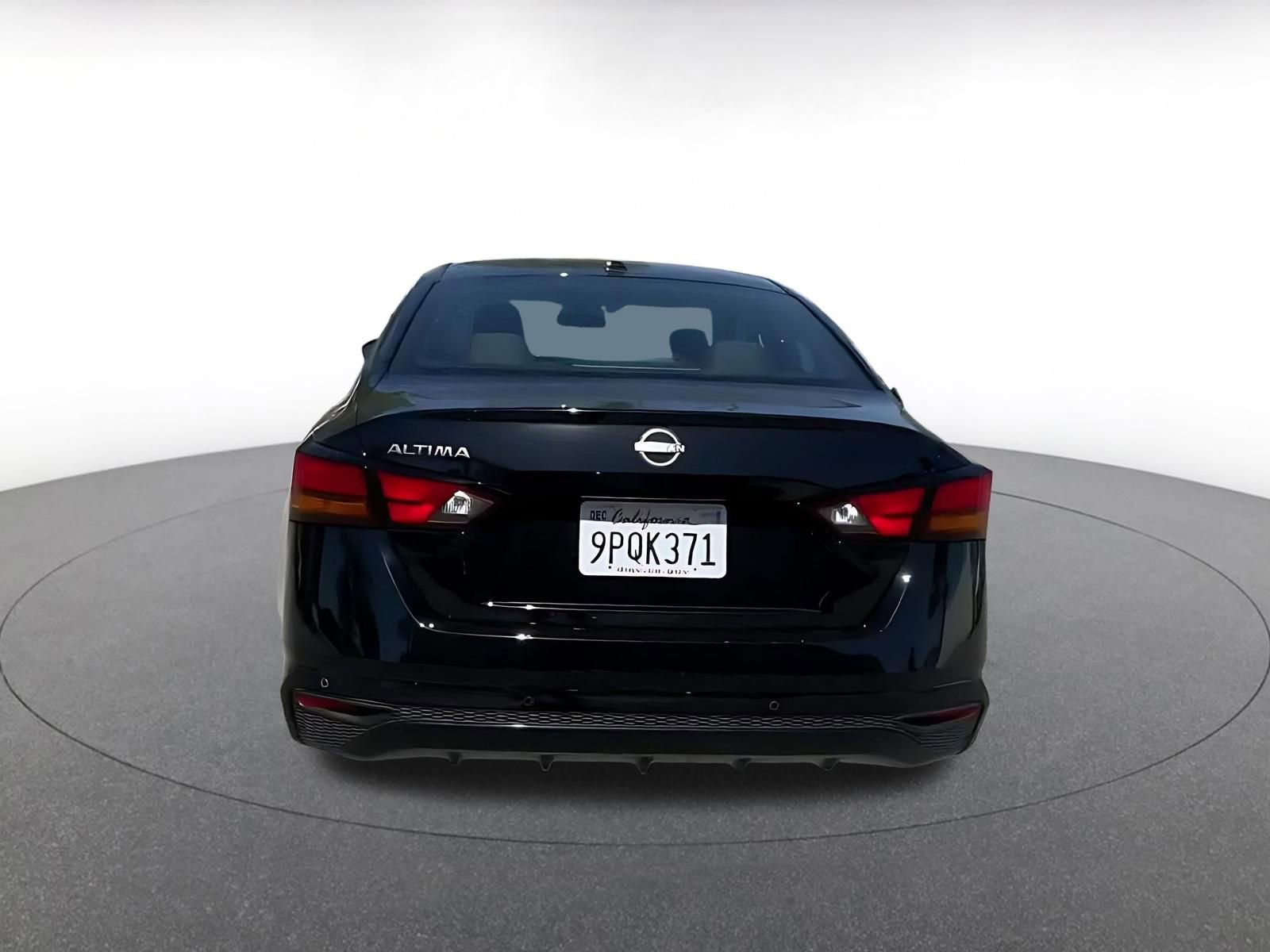 Thumbnail: 2025 Nissan Altima - 12