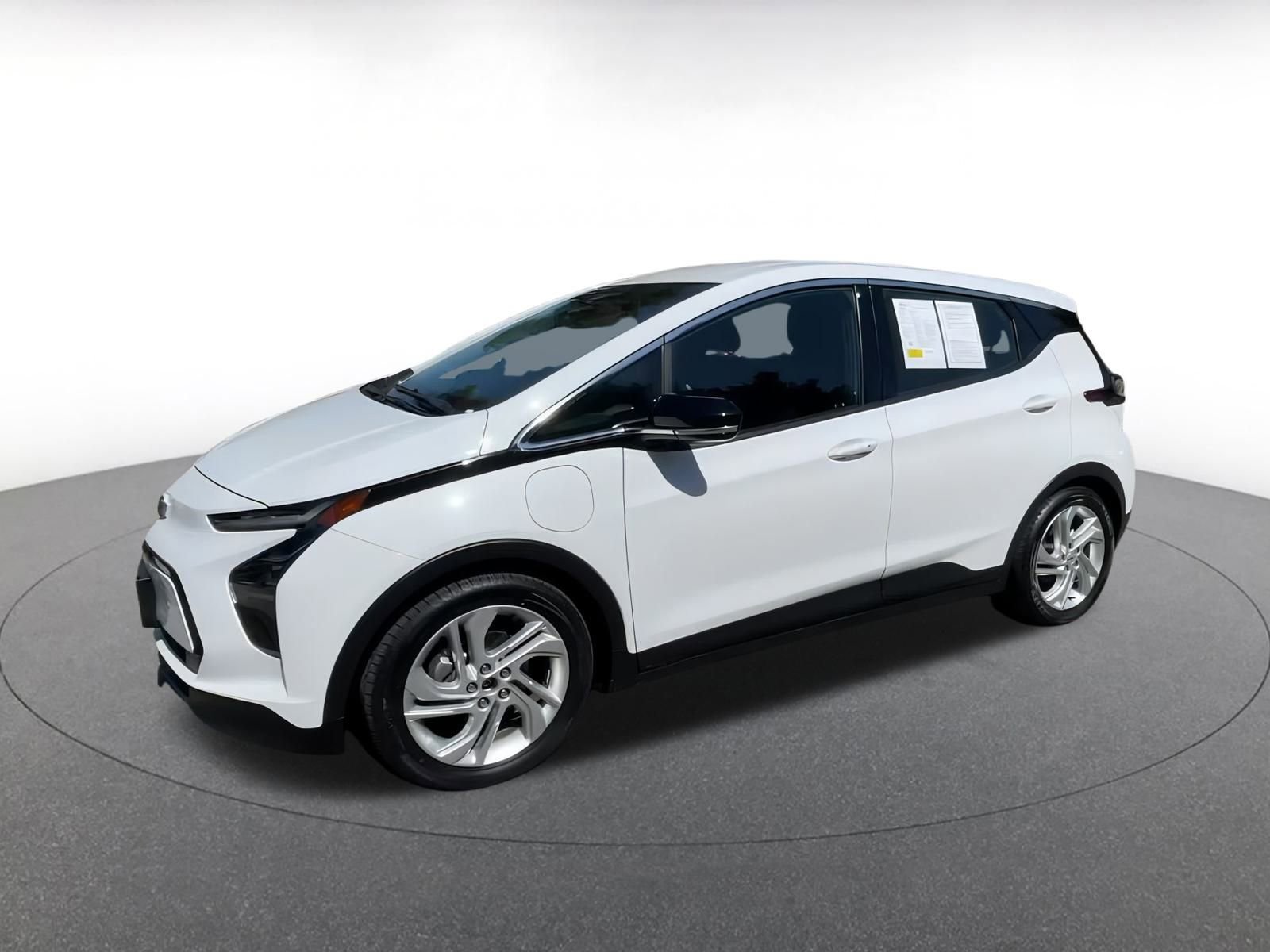 Thumbnail: 2023 Chevrolet Bolt EV - 8