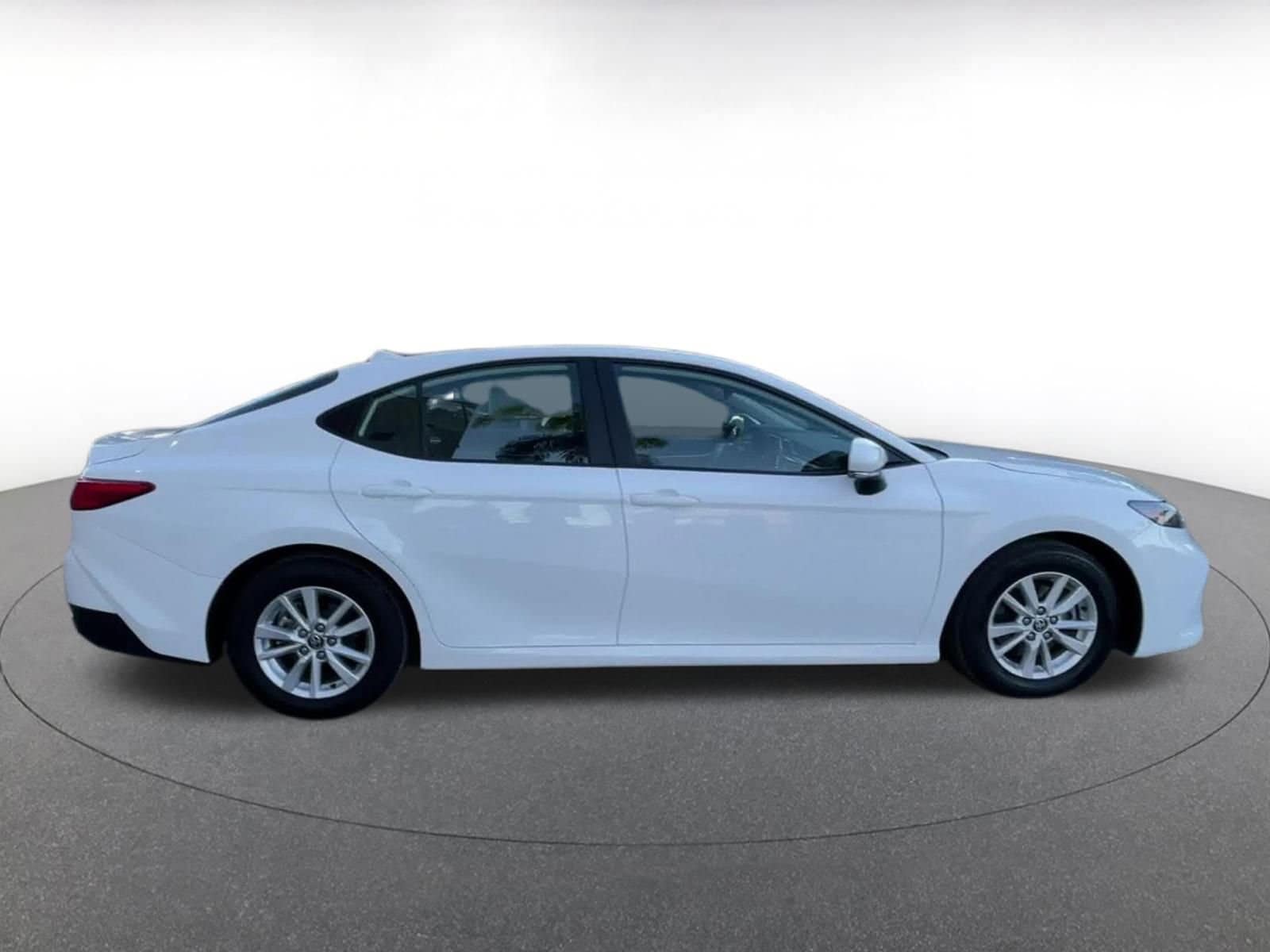 Thumbnail: 2025 Toyota Camry - 16