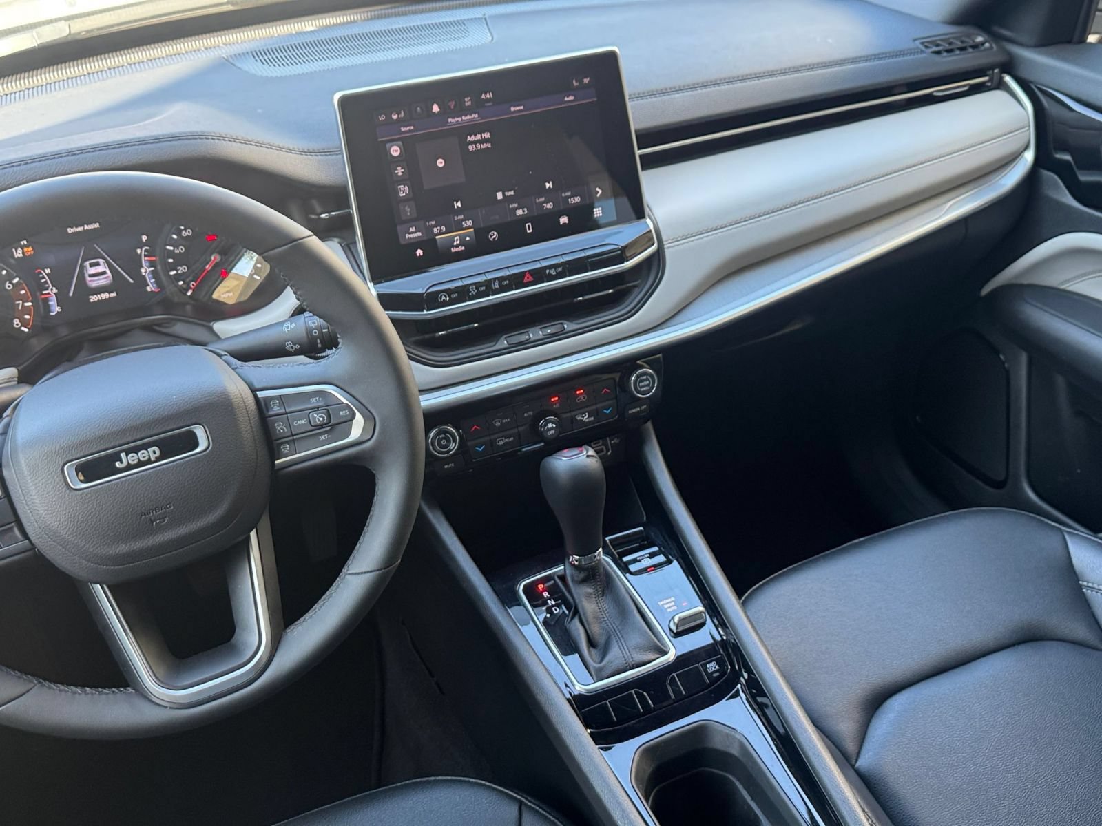 Thumbnail: 2025 Jeep Compass - 20