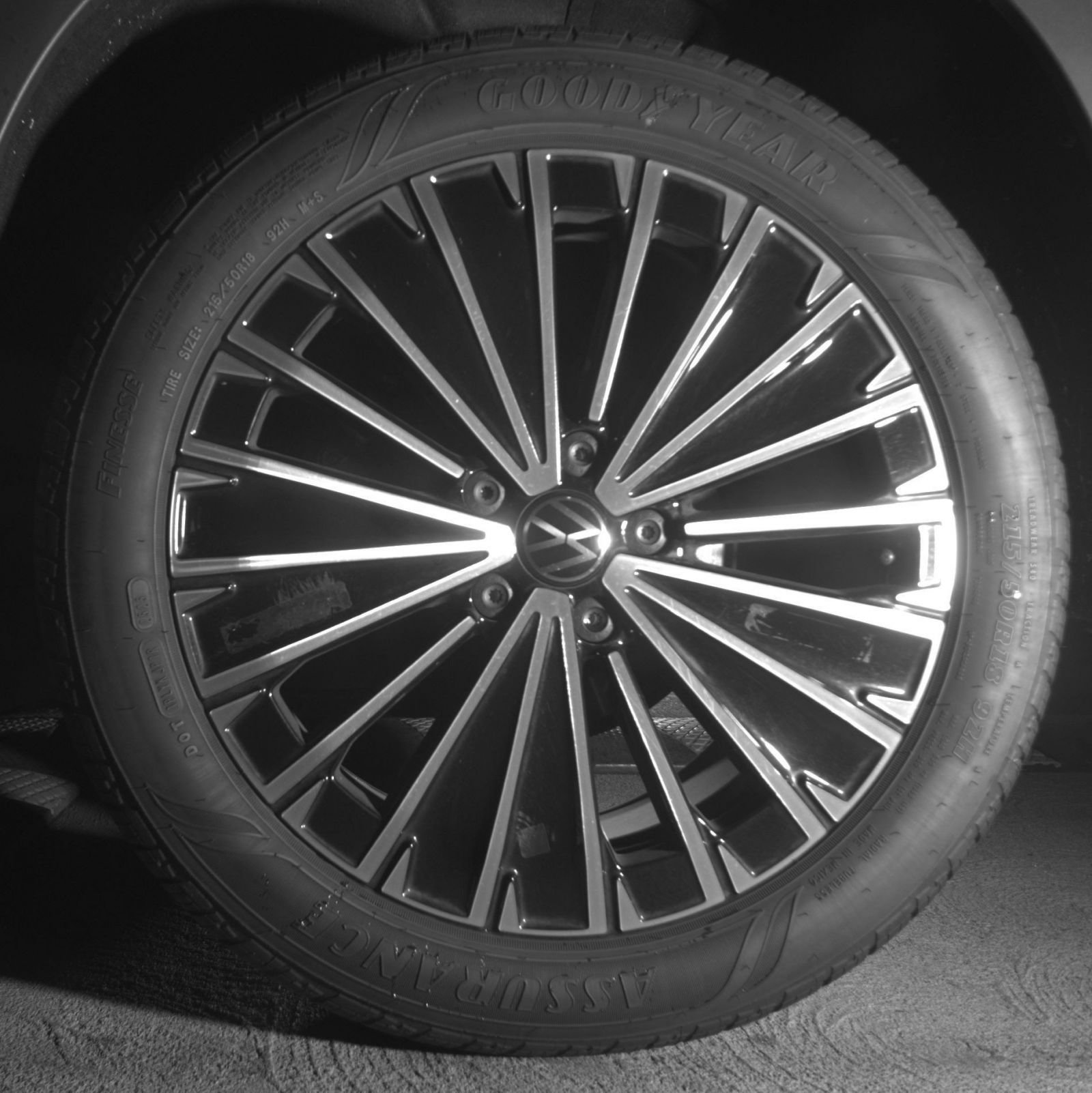 Thumbnail: 2026 Volkswagen Taos - 16