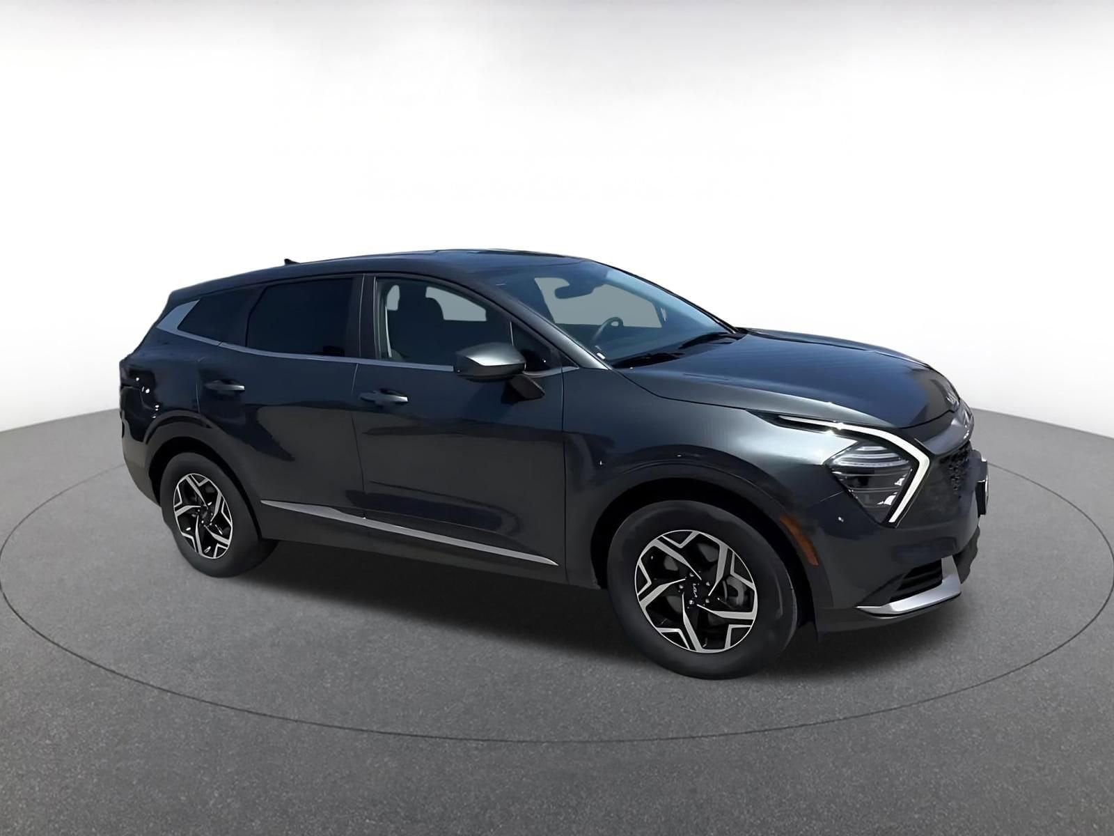 Thumbnail: 2025 Kia Sportage - 2