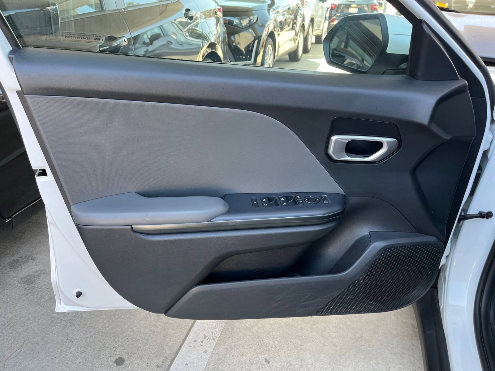 Thumbnail: 2025 Kia K4 - 18