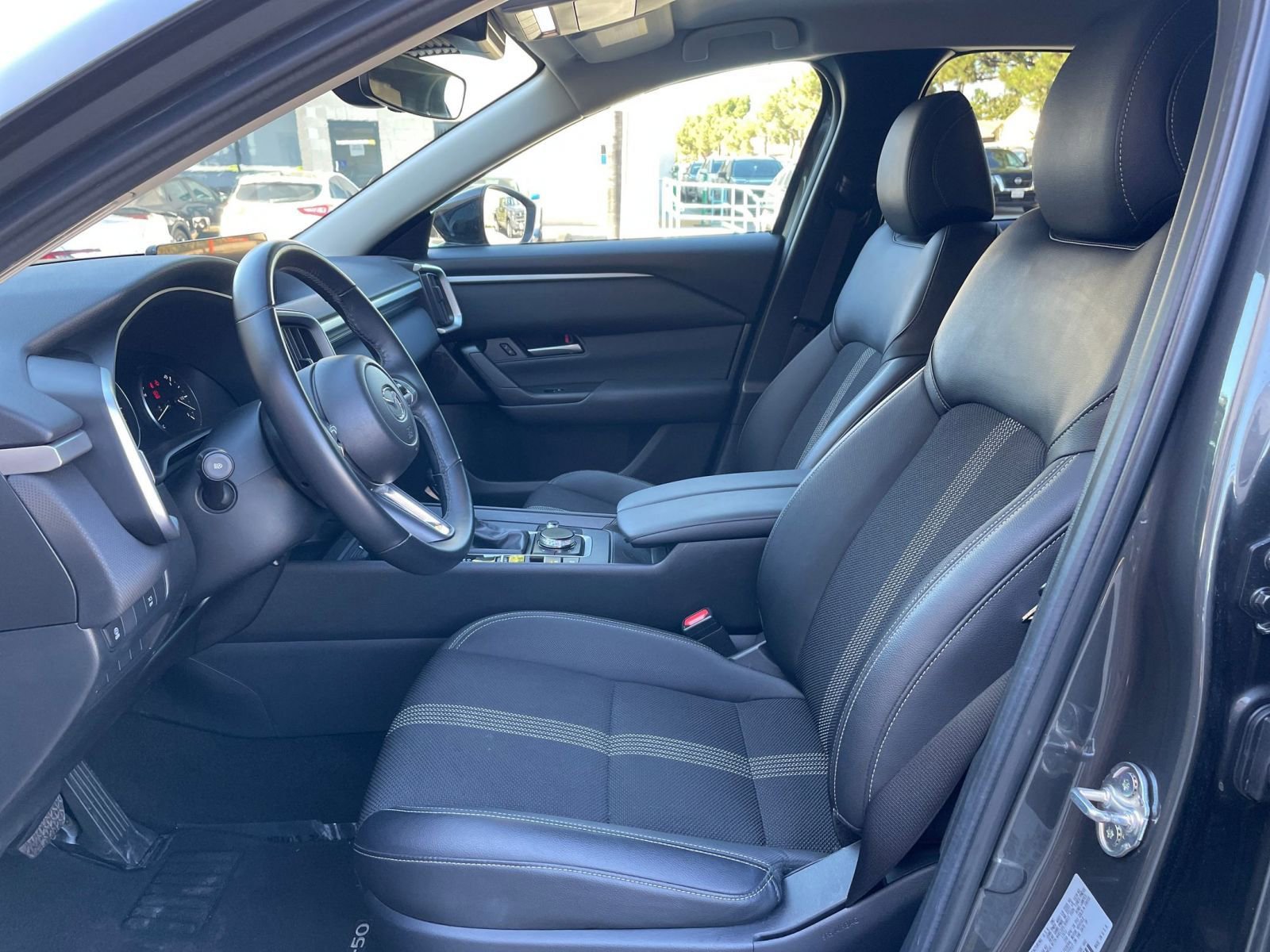 Thumbnail: 2025 Mazda CX-50 - 28