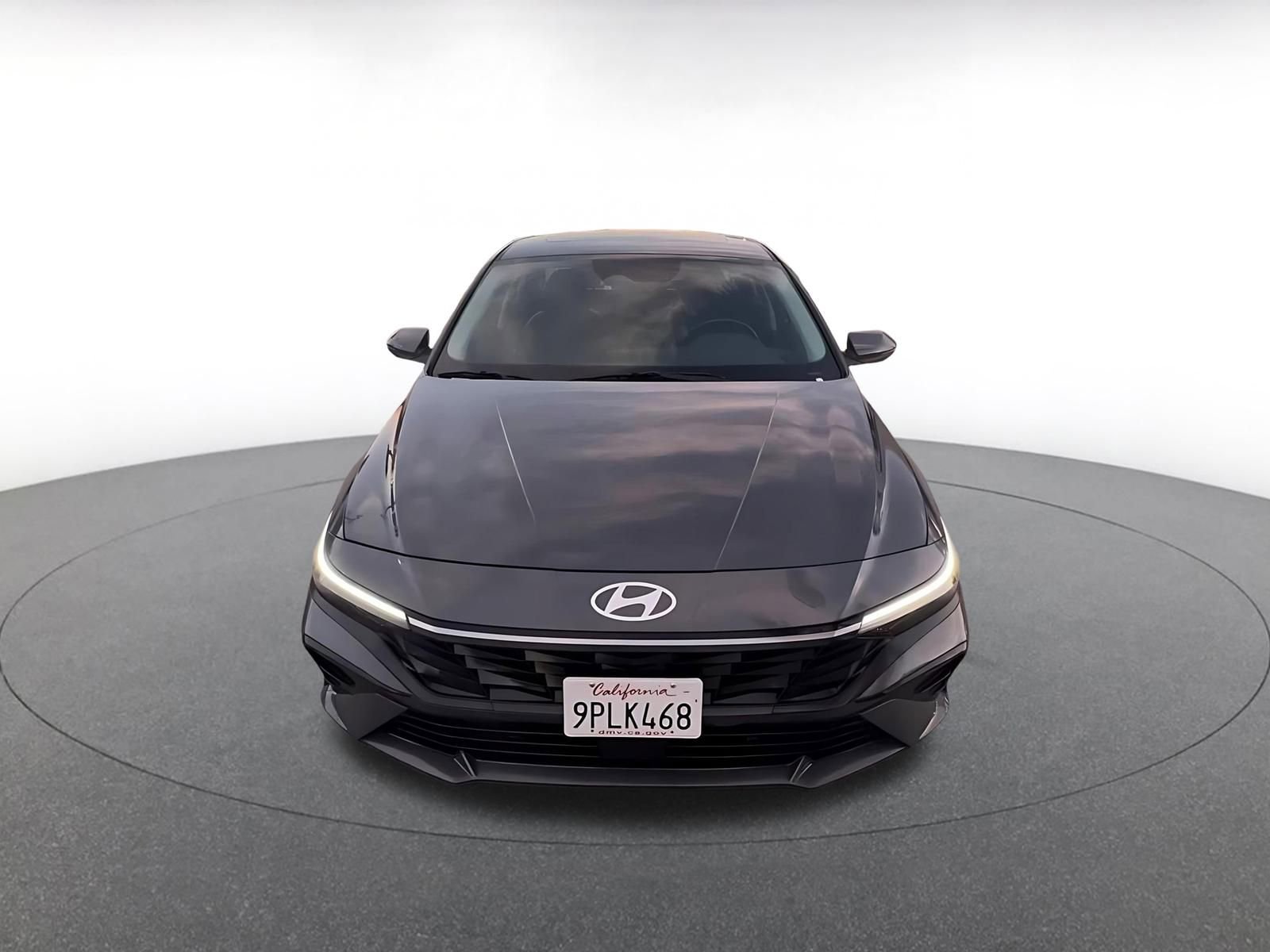 Thumbnail: 2025 Hyundai Elantra - 4