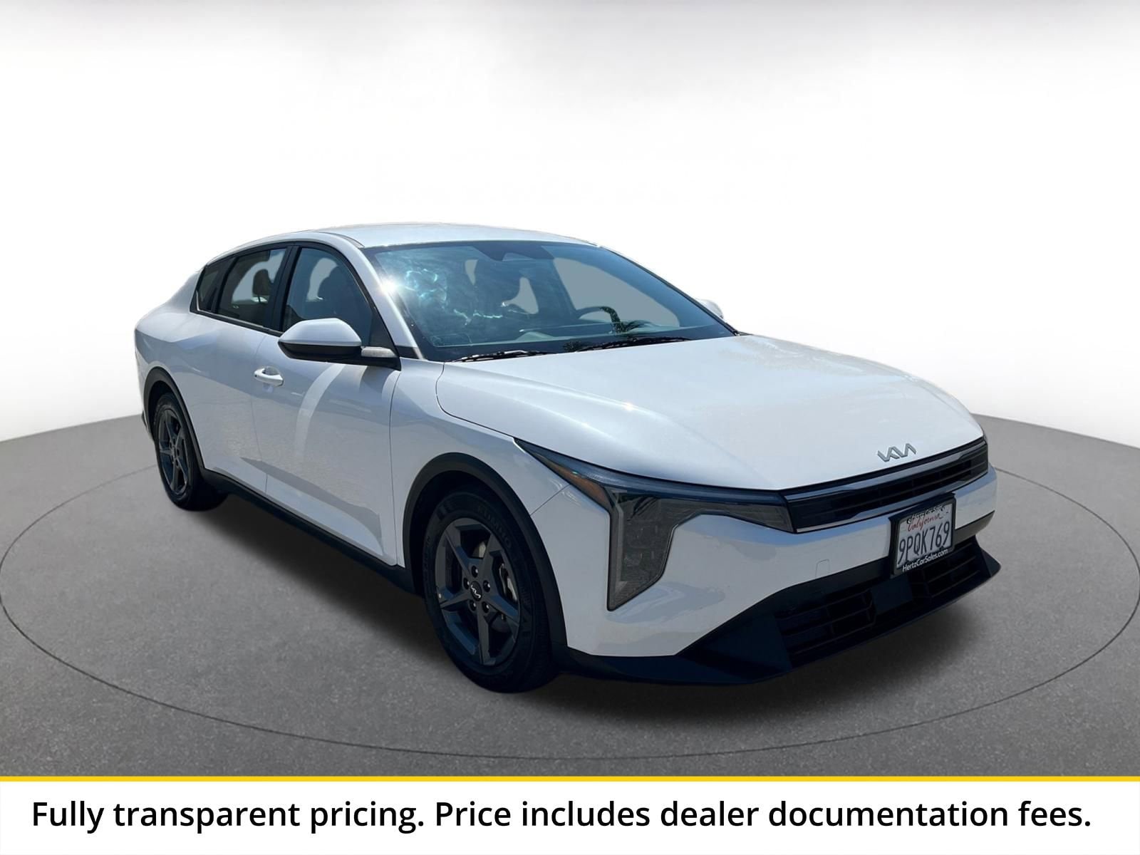 Thumbnail: 2025 Kia K4 - 1