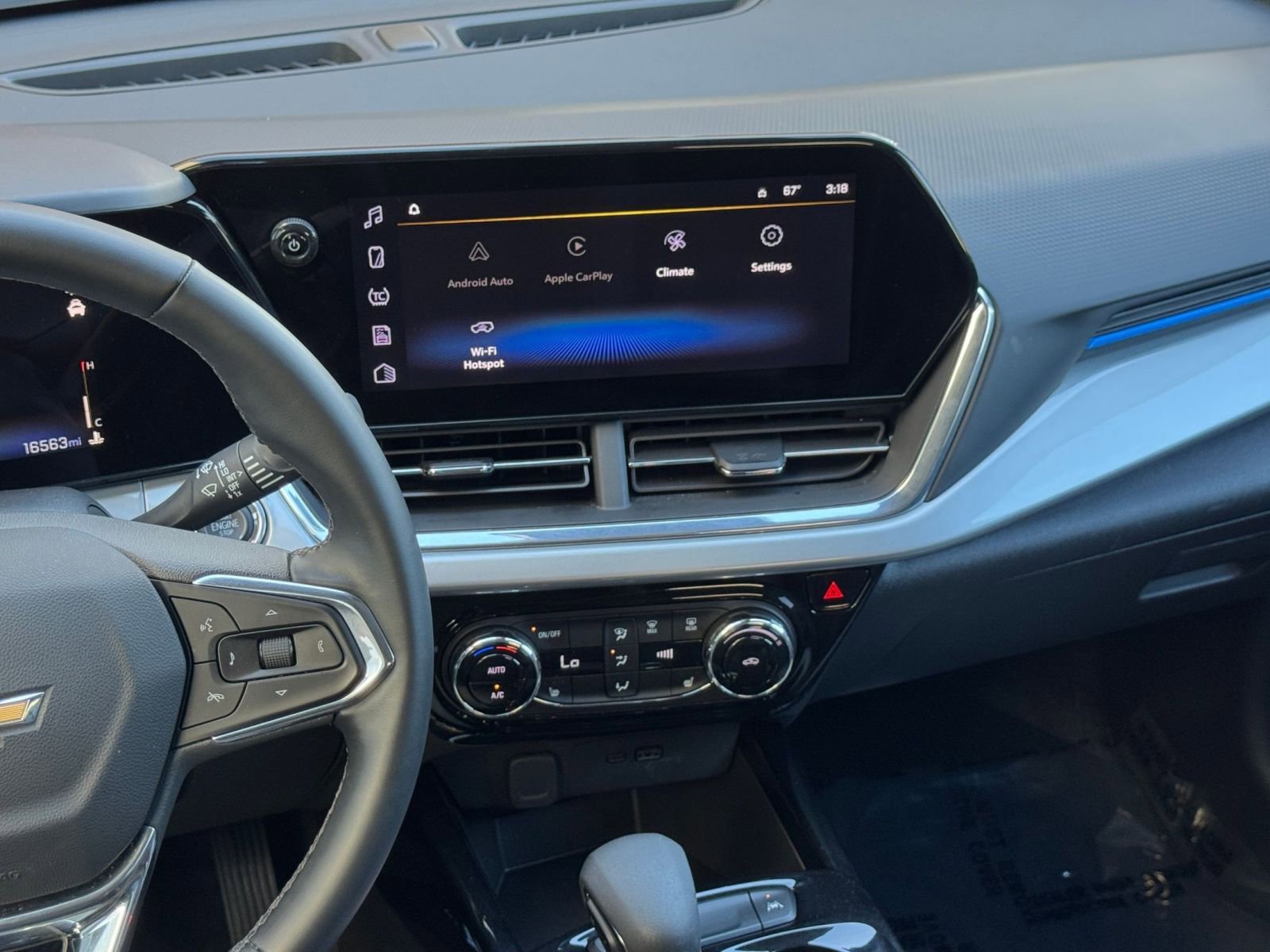 Thumbnail: 2025 Chevrolet Trax - 20