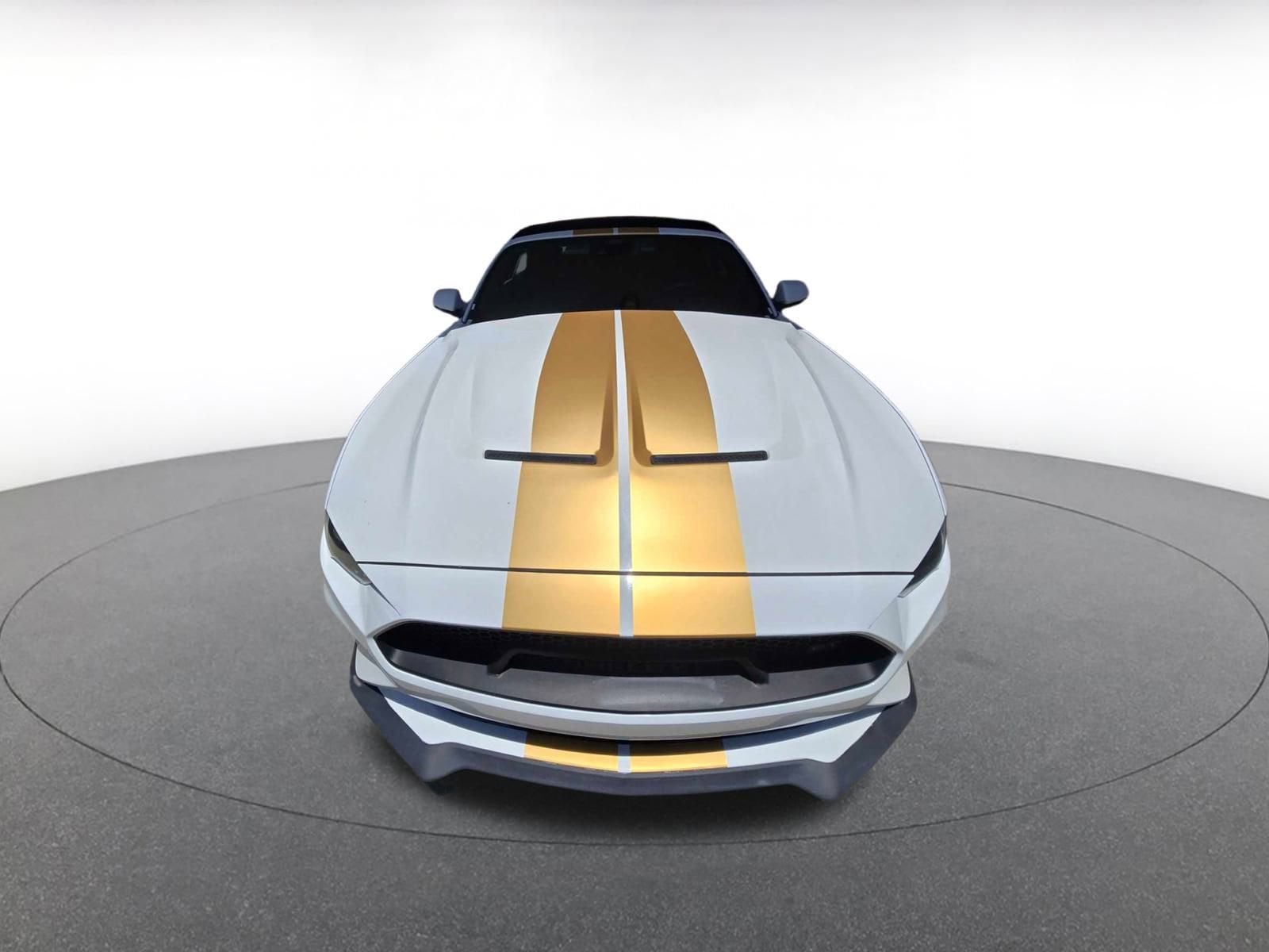 2022 Ford Mustang GT Premium 2
