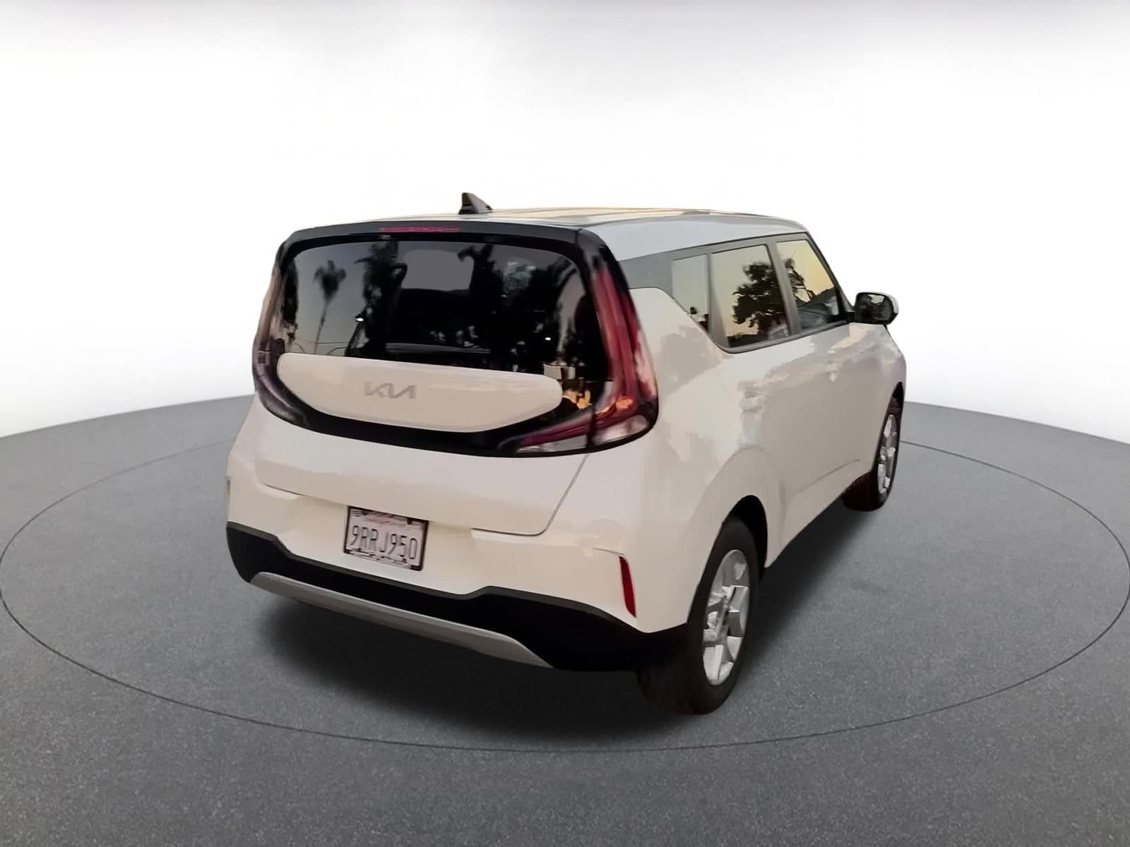 Thumbnail: 2025 Kia Soul - 14