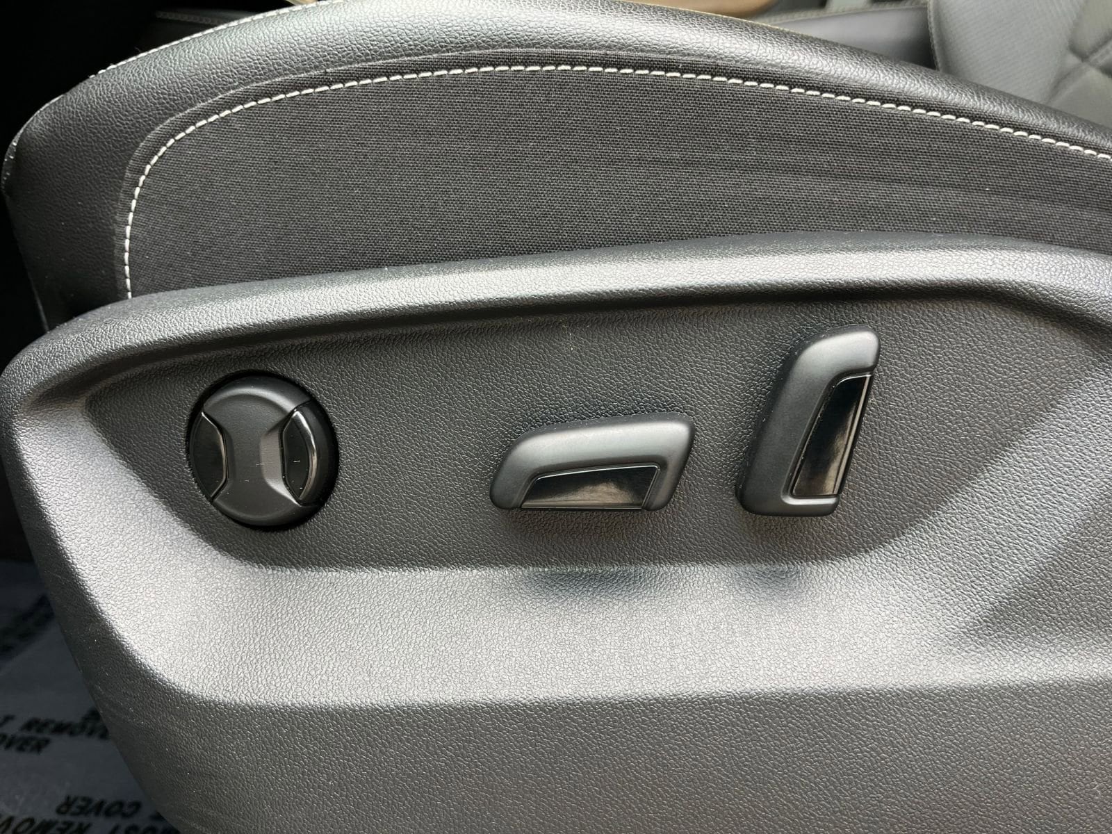 Thumbnail: 2025 Volkswagen Atlas - 23