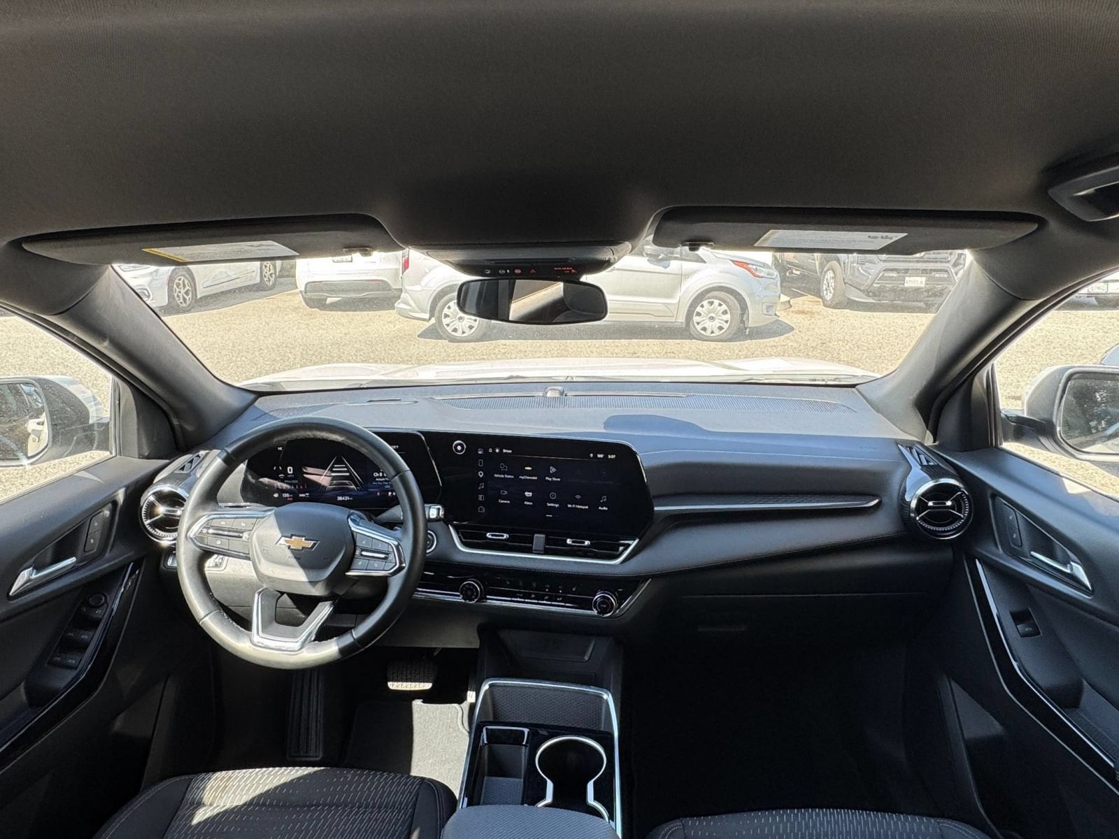 Thumbnail: 2025 Chevrolet Equinox - 33