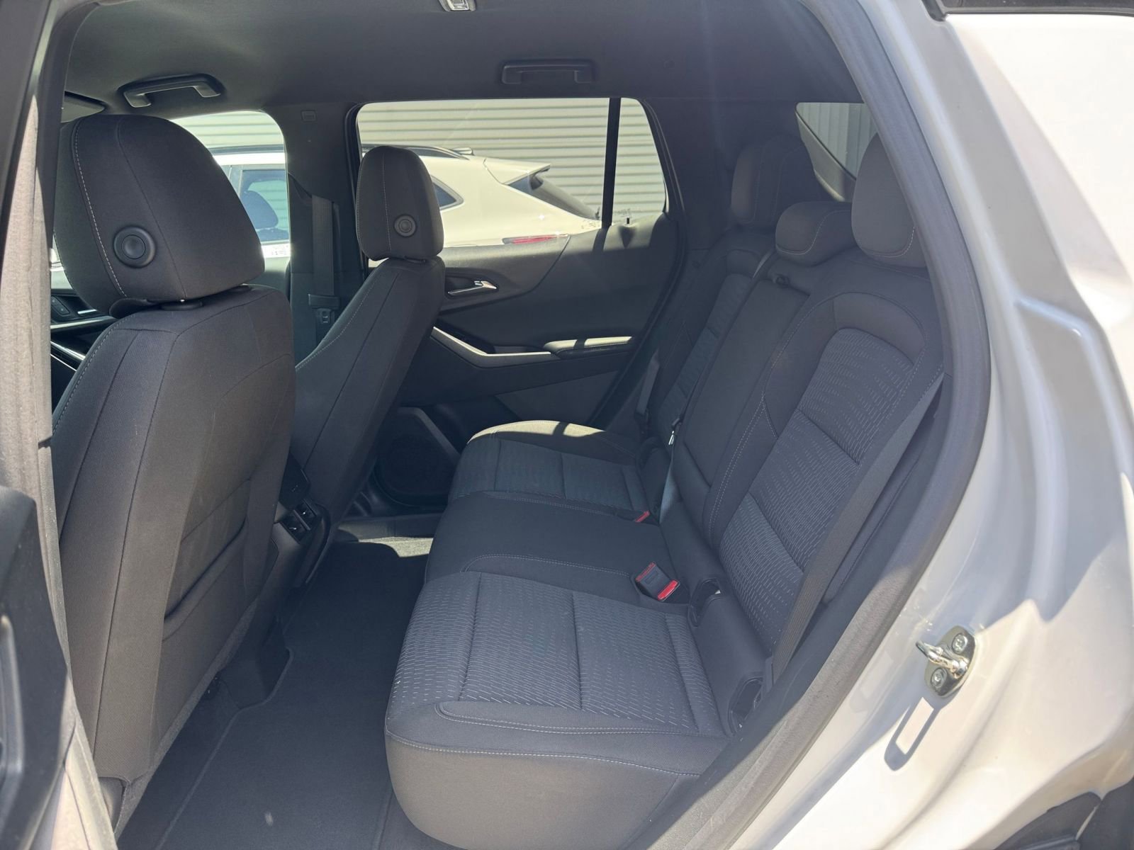 Thumbnail: 2025 Chevrolet Equinox - 25