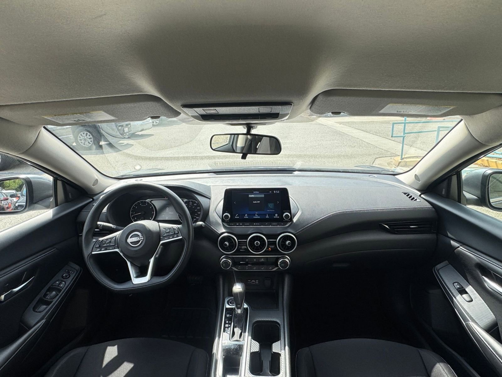Thumbnail: 2025 Nissan Sentra - 32