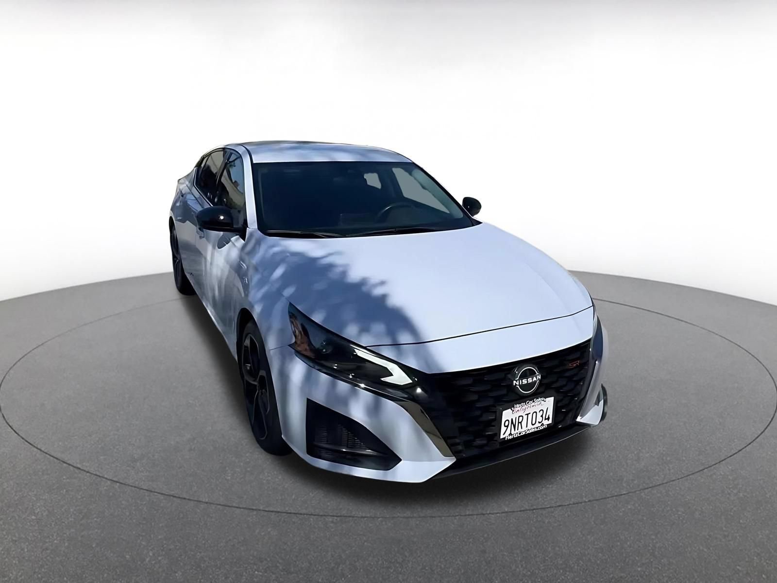 Thumbnail: 2025 Nissan Altima - 3