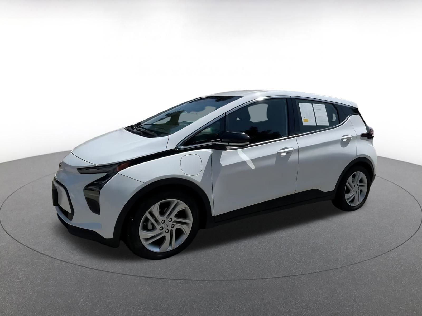 Thumbnail: 2023 Chevrolet Bolt EV - 8