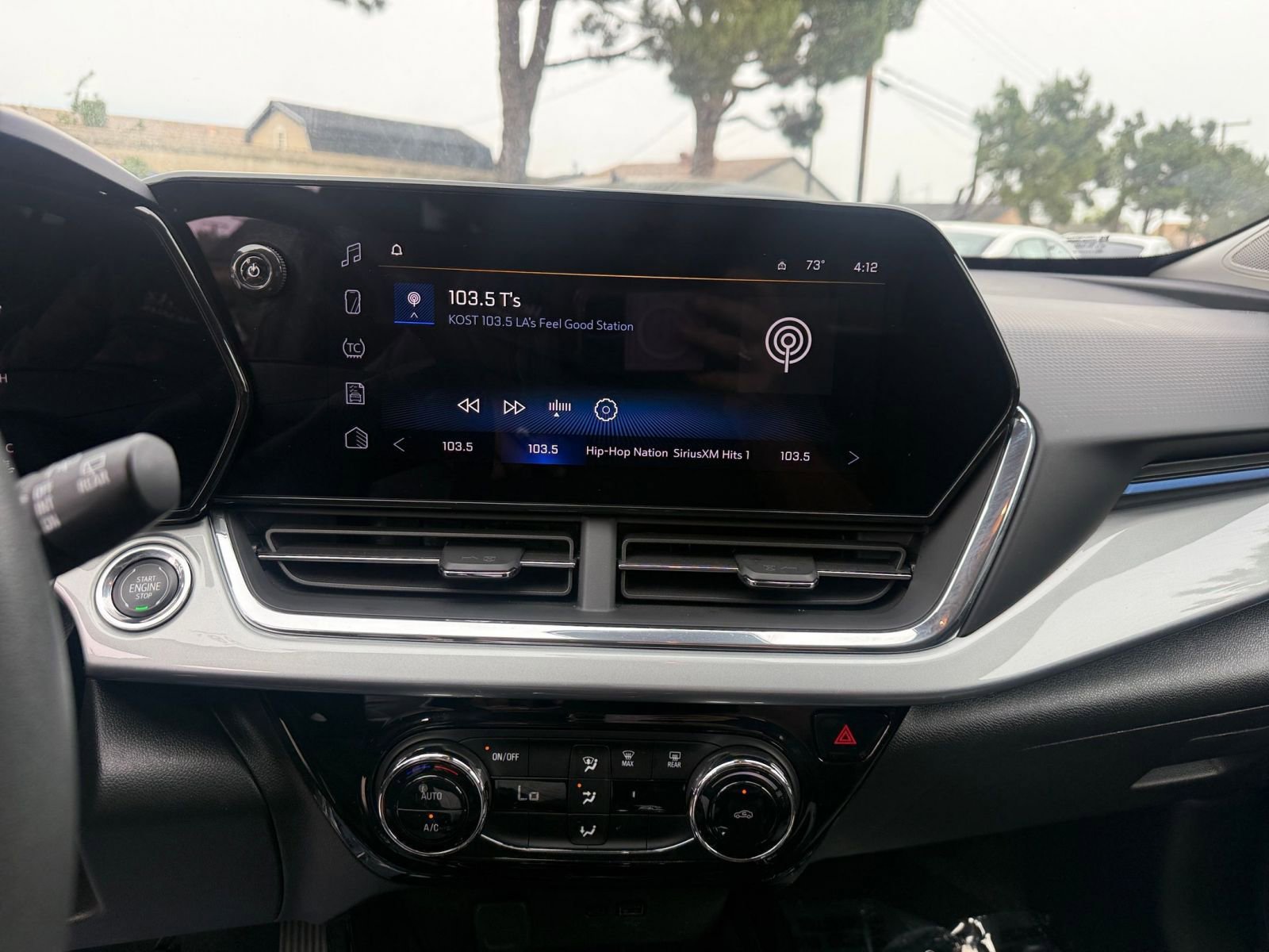 Thumbnail: 2025 Chevrolet Trax - 17