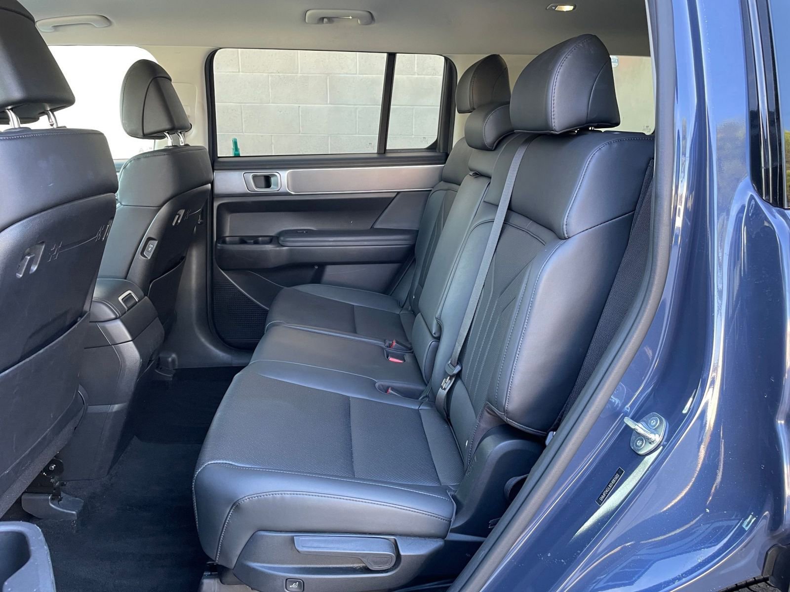 Thumbnail: 2025 Hyundai Santa Fe - 27