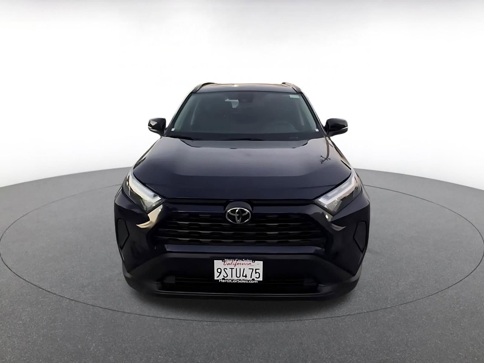 Thumbnail: 2025 Toyota RAV4 - 4