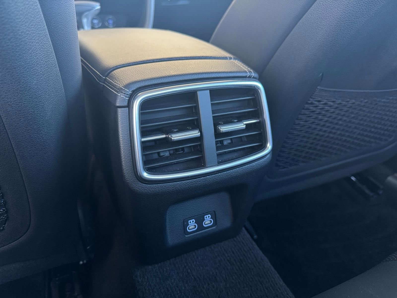 Thumbnail: 2025 Genesis G70 - 24