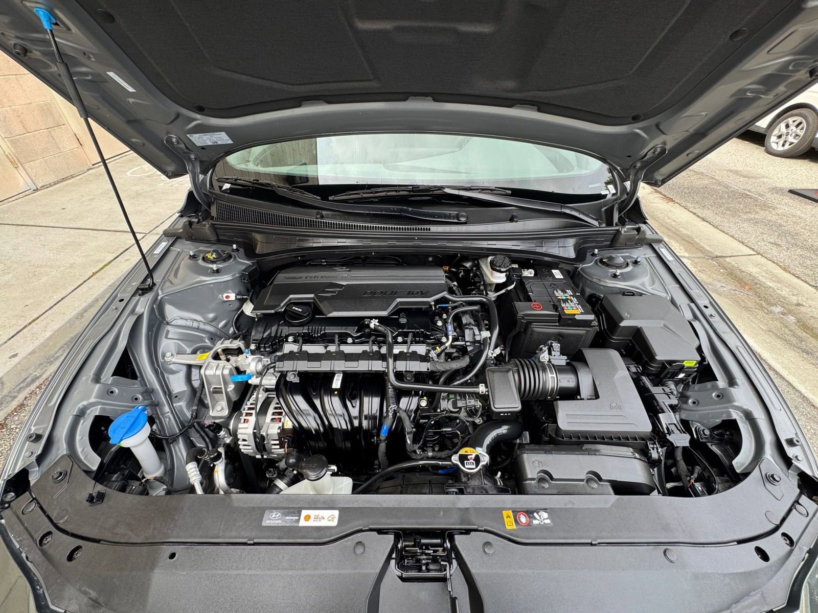 Thumbnail: 2025 Hyundai Elantra - 34