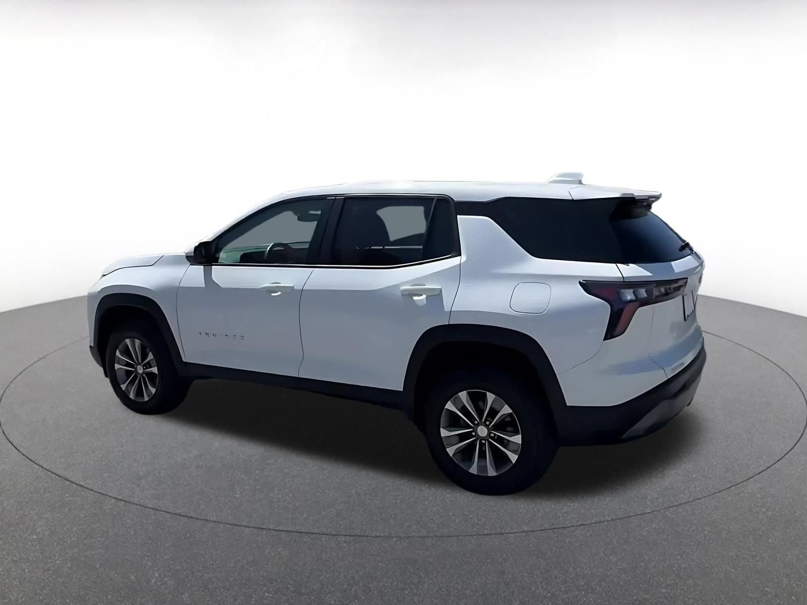 Thumbnail: 2025 Chevrolet Equinox - 9