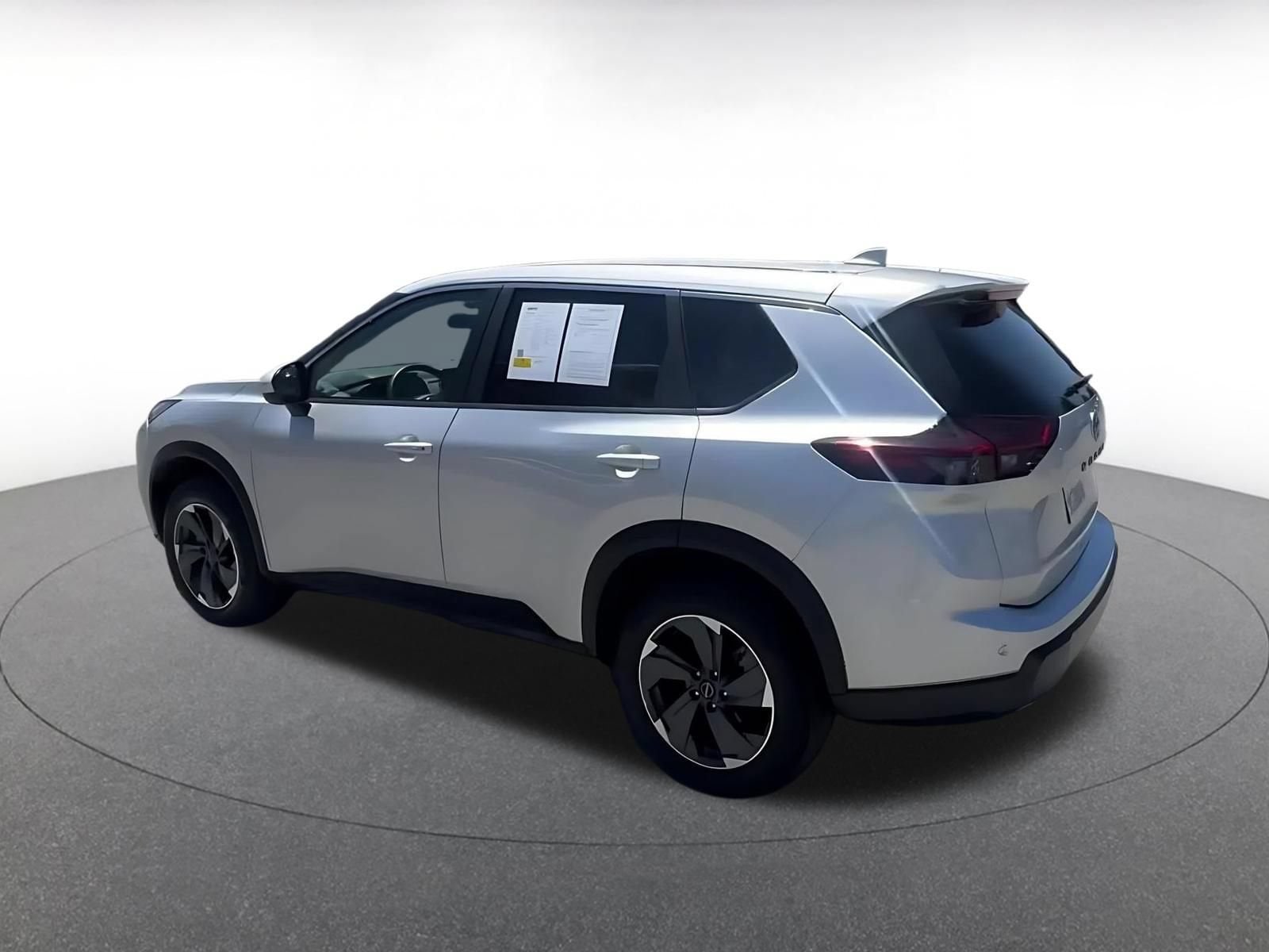 Thumbnail: 2025 Nissan Rogue - 8