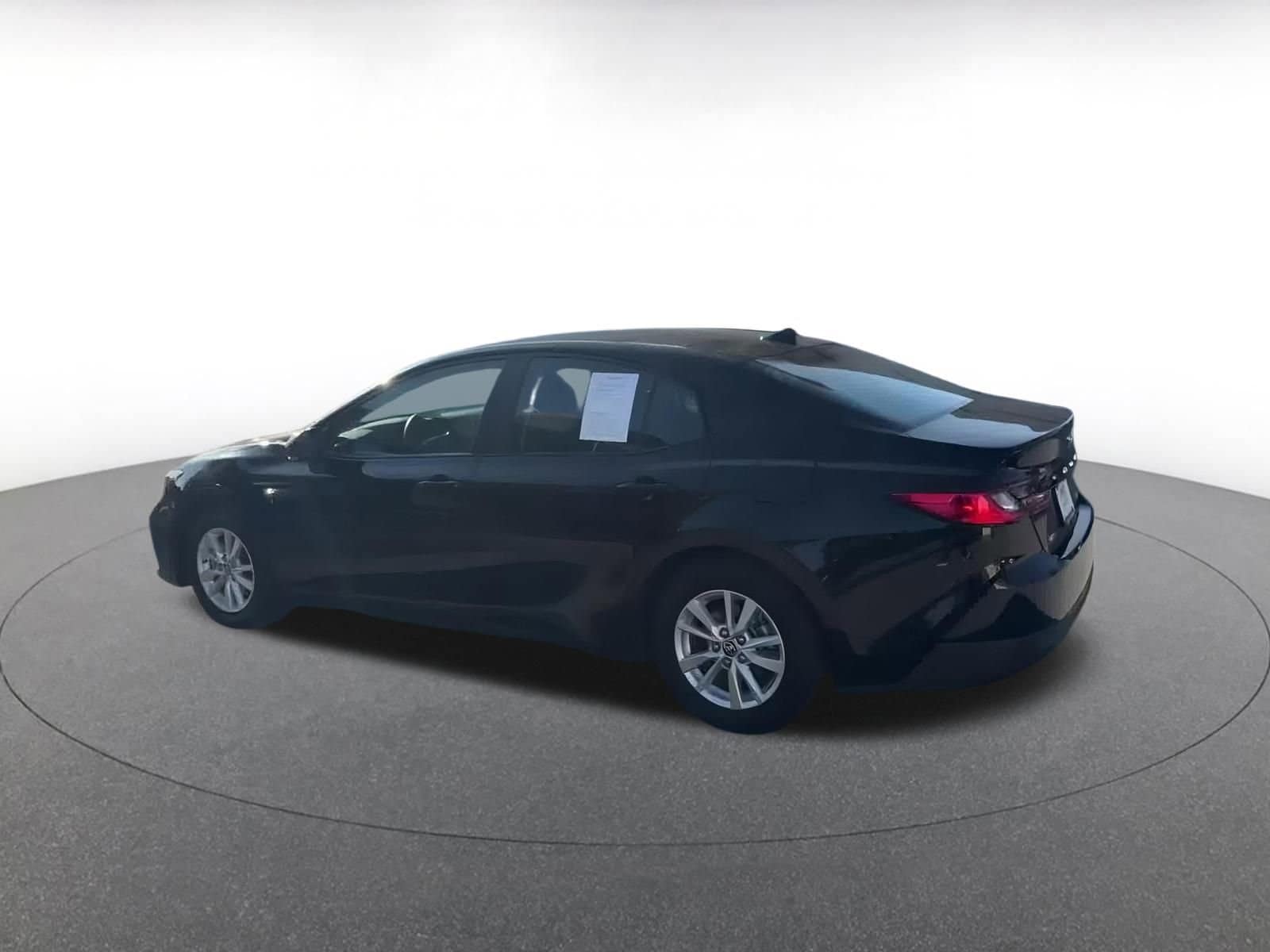 Thumbnail: 2025 Toyota Camry - 10