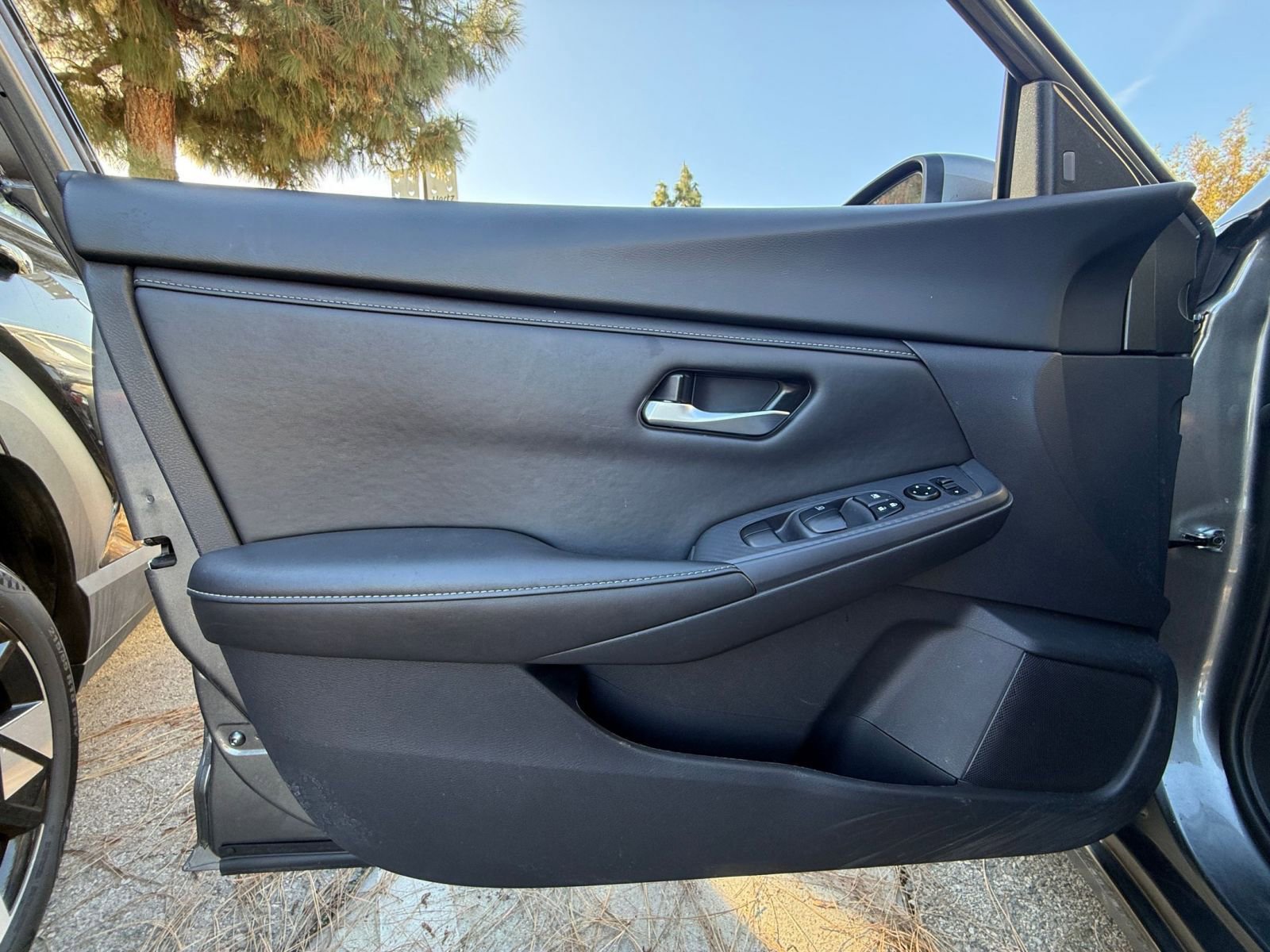 Thumbnail: 2025 Nissan Sentra - 18