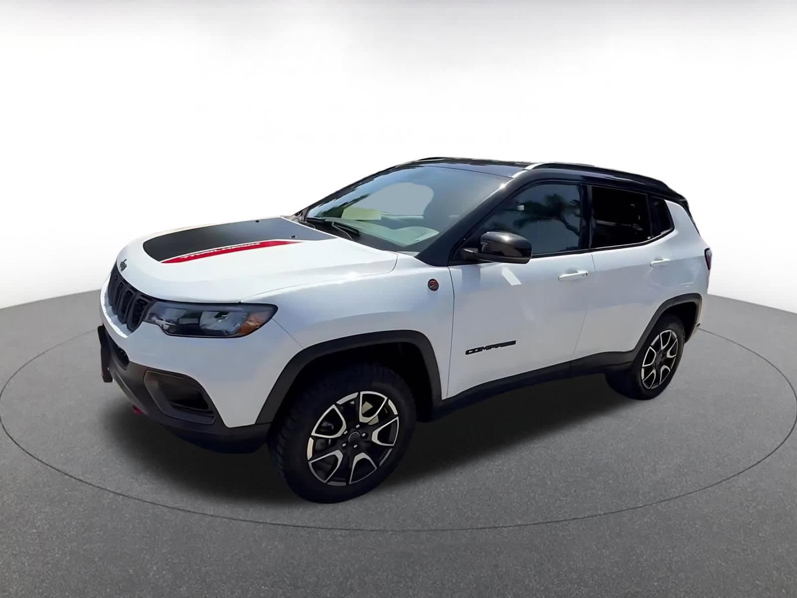 Thumbnail: 2025 Jeep Compass - 8