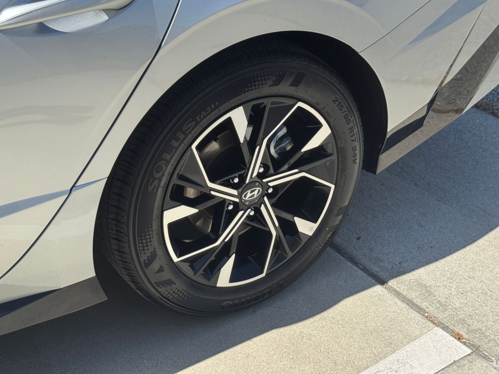 Thumbnail: 2025 Hyundai Sonata - 31