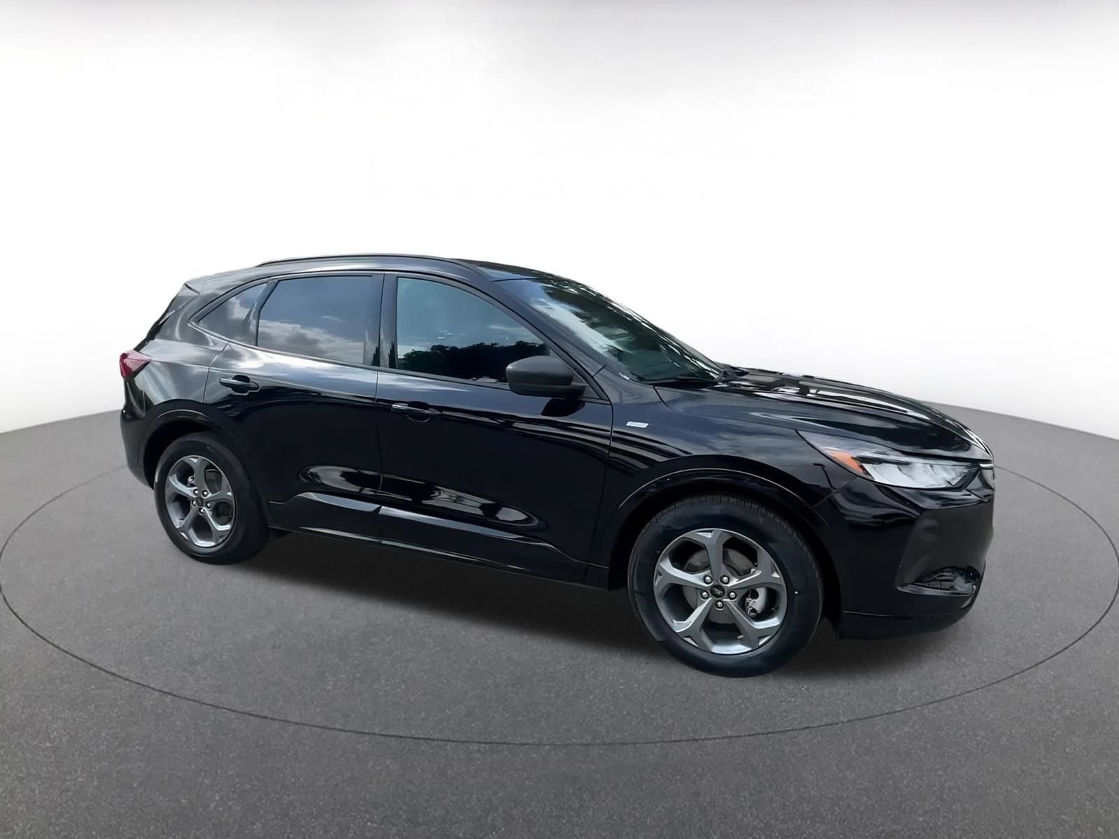 Thumbnail: 2024 Ford Escape - 2