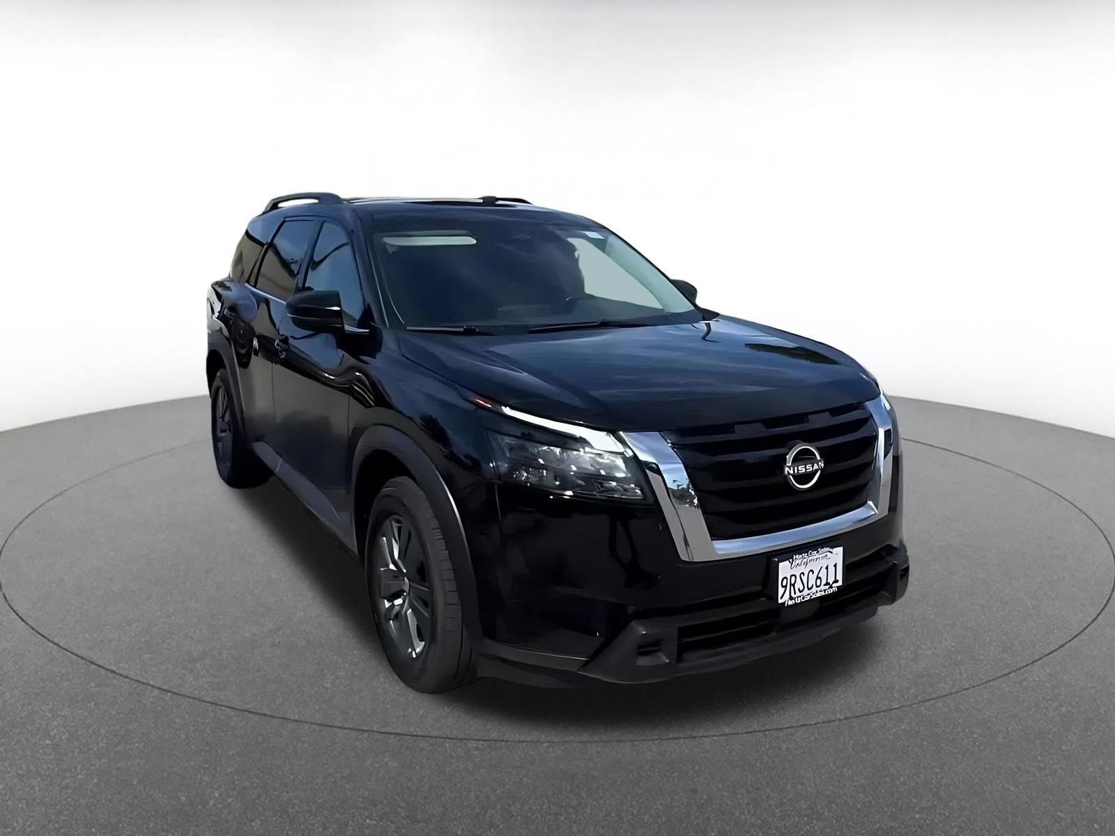 Thumbnail: 2025 Nissan Pathfinder - 3