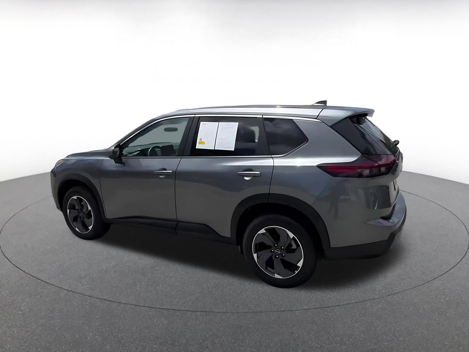 Thumbnail: 2025 Nissan Rogue - 10