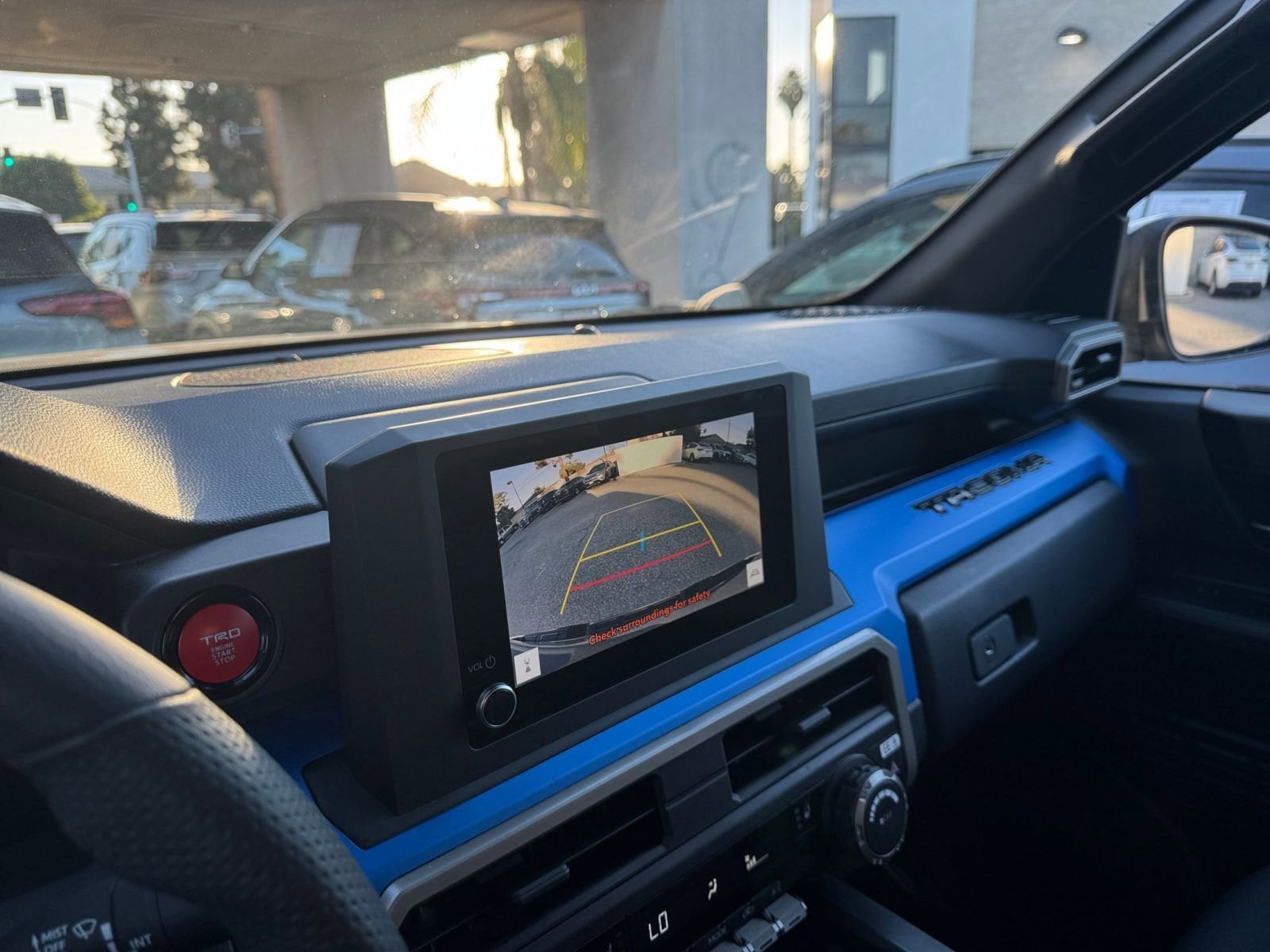 Thumbnail: 2025 Toyota Tacoma - 17